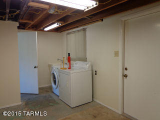 Carriage Hill NO. 4 (433-524) - Residential Lease