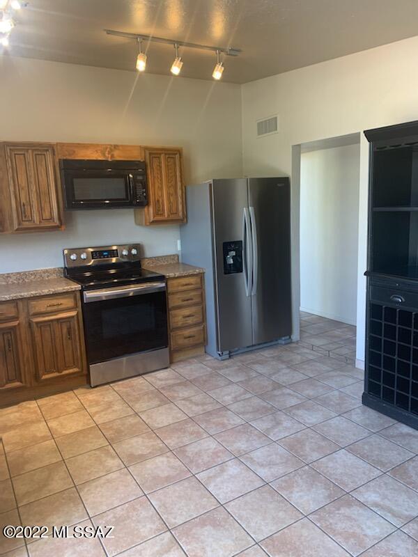 Mitman Addition - Residential Lease