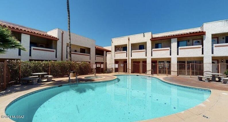 Sierra Madre Condos - Residential Lease