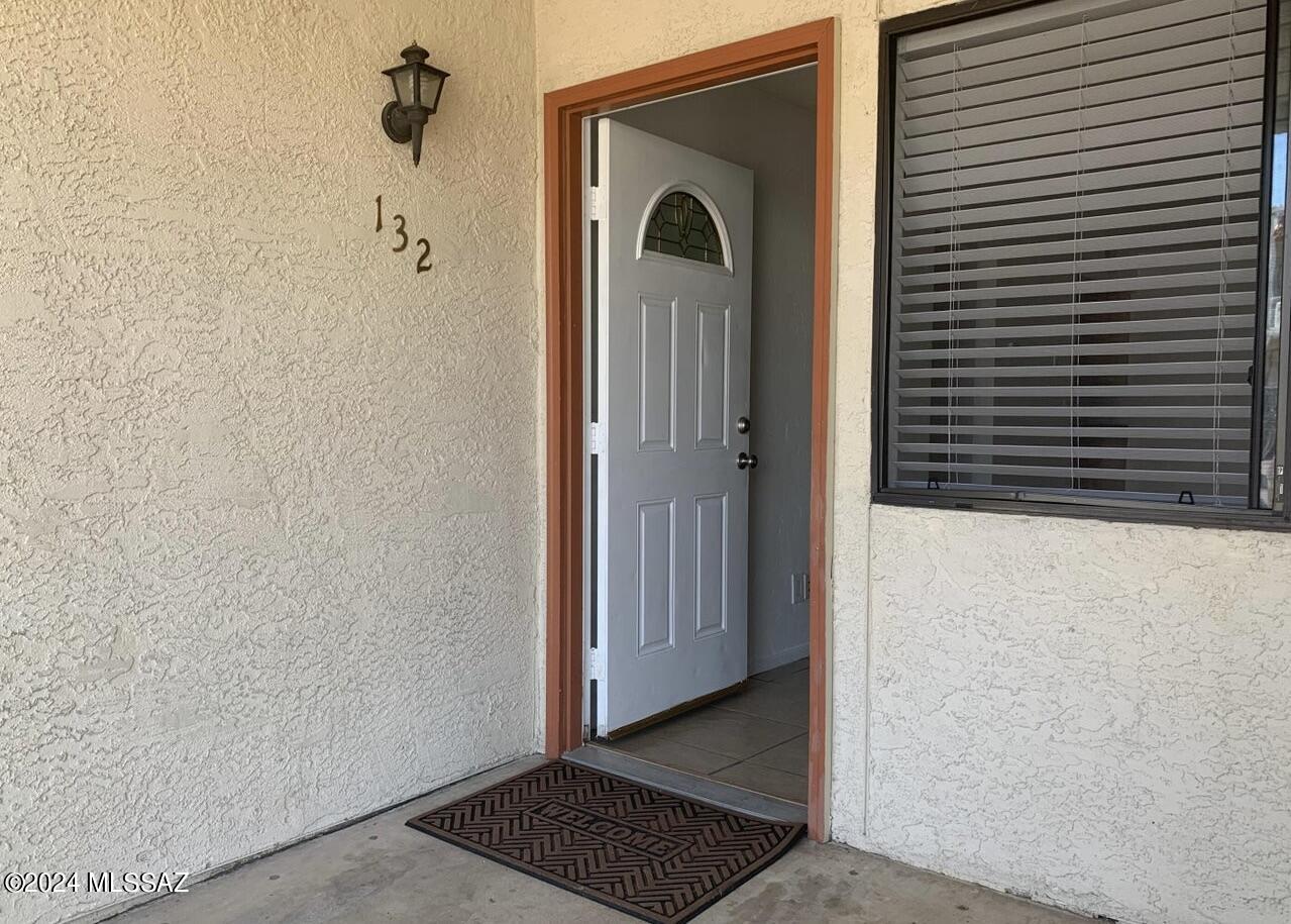 Sierra Madre Condos - Residential Lease