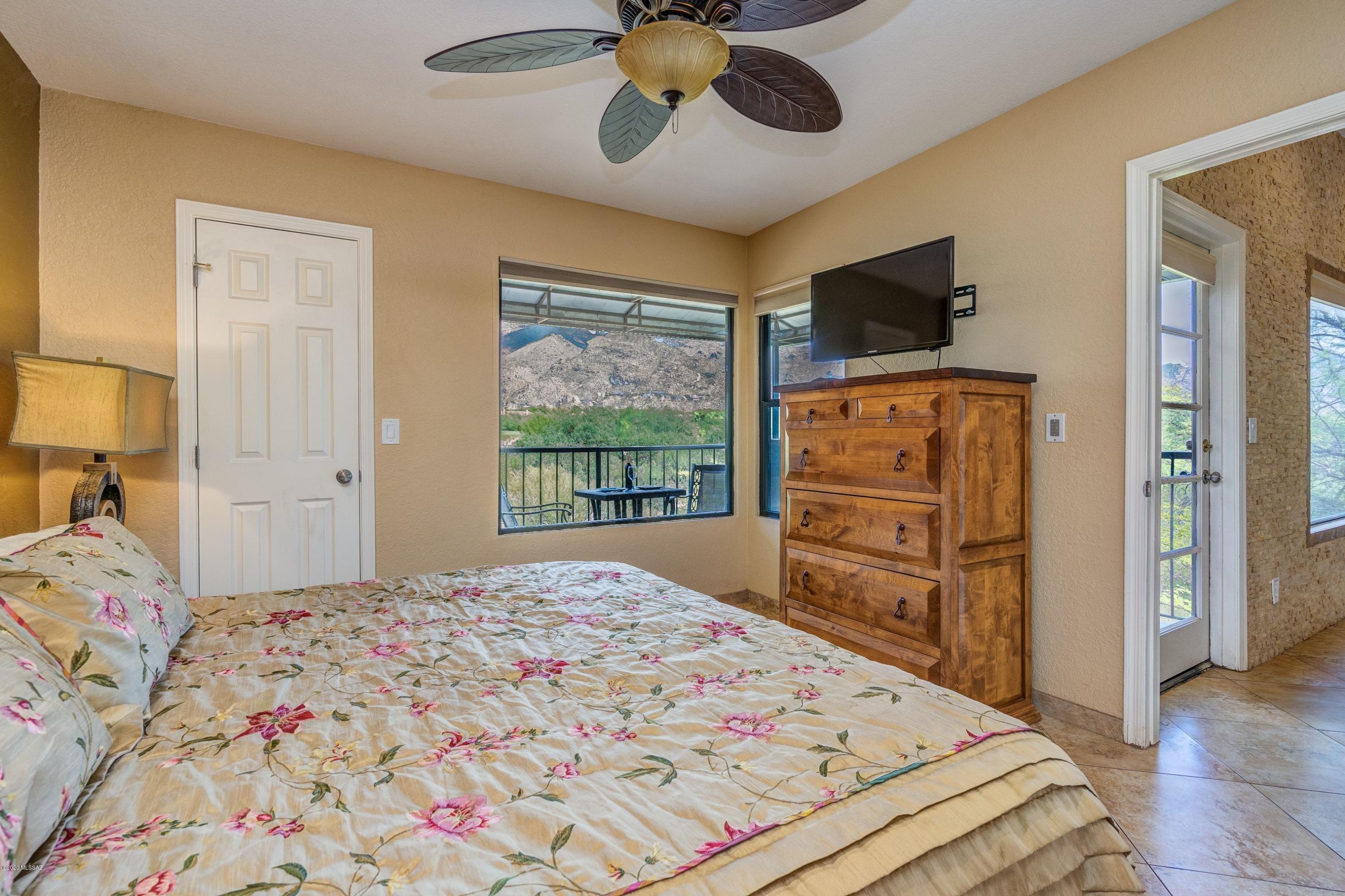 Greens at Ventana Canyon - Residential