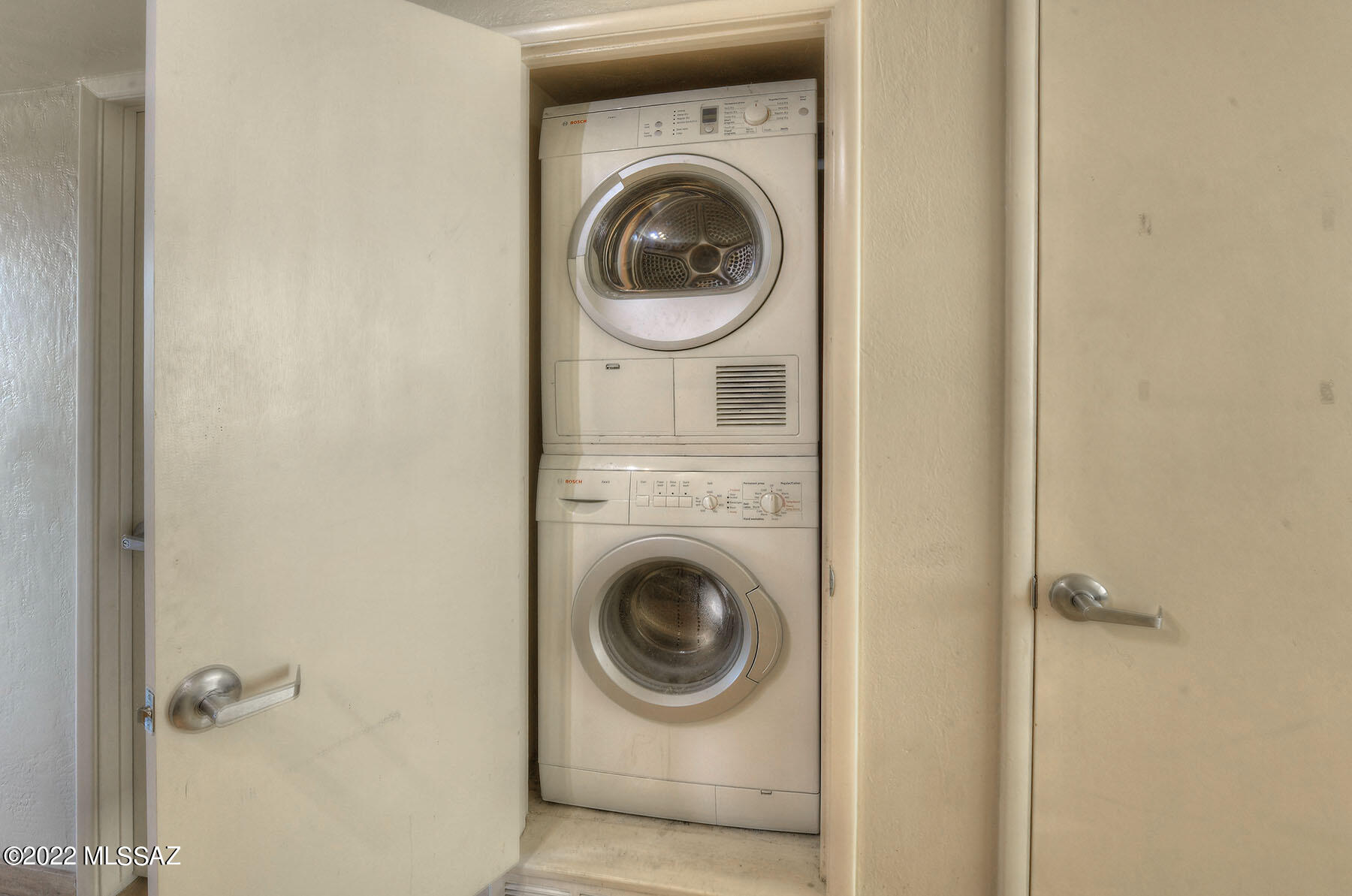 10th Street Condominiums - Residential
