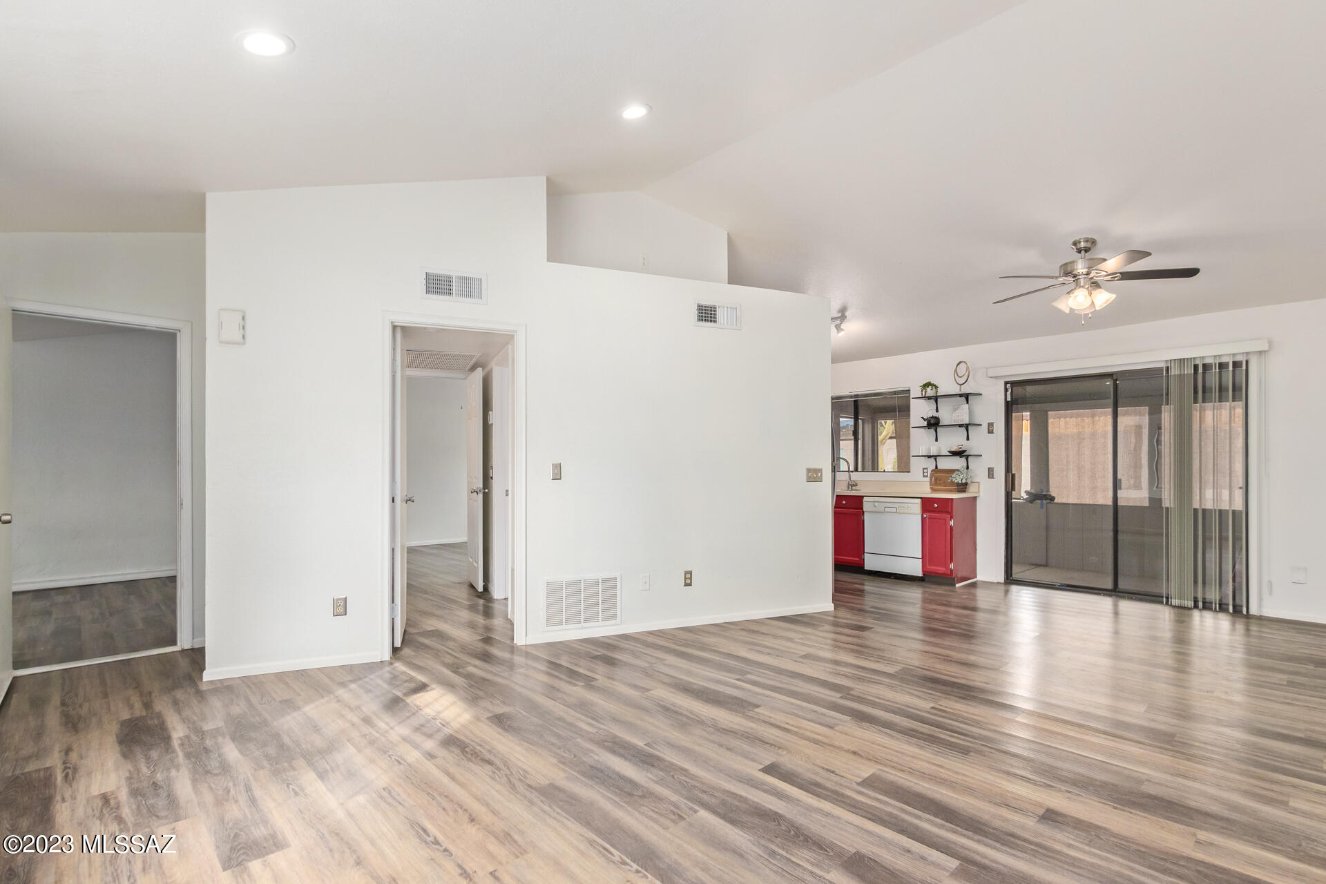Fairway Villas (71-128) - Residential