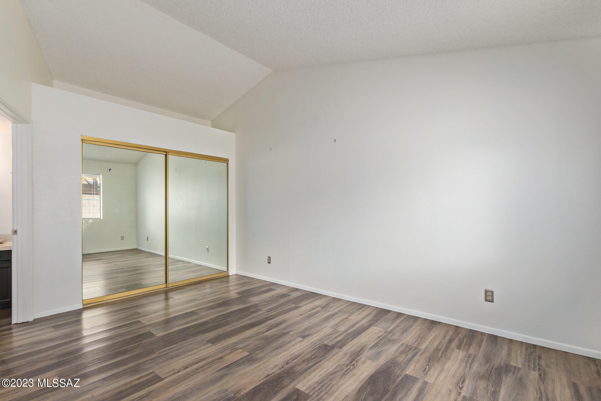 Fairway Villas (71-128) - Residential