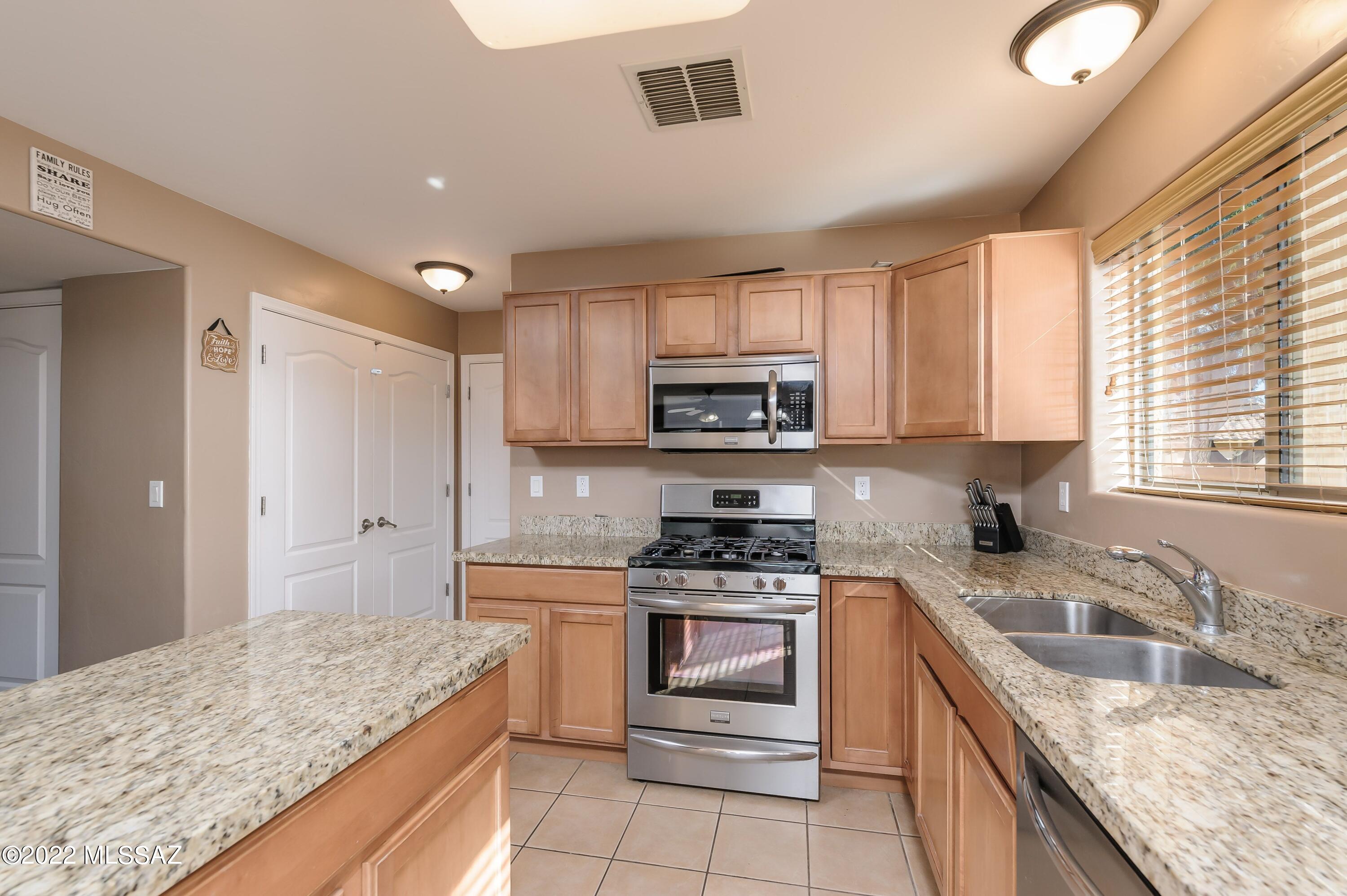 Madera Highlands Villages 1-10 & 15 - Residential