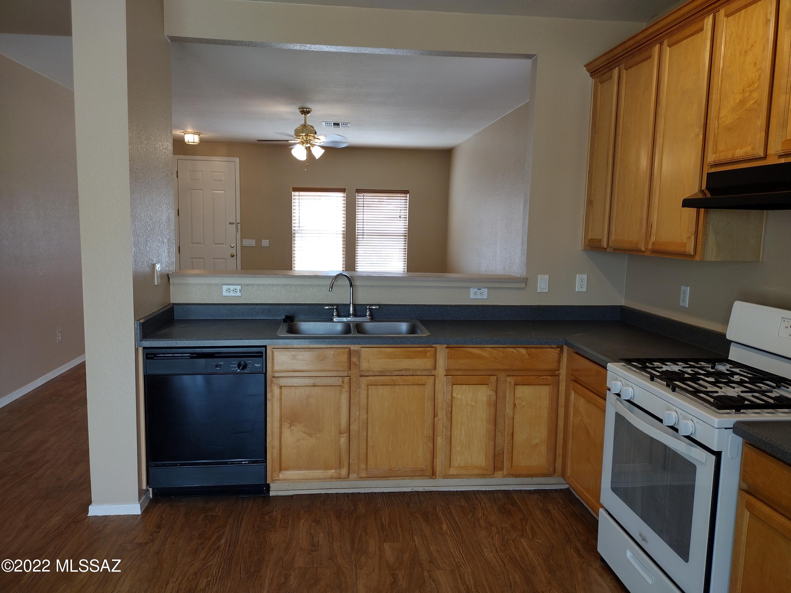 El Rio At Continental Ranch (1-102) - Residential Lease
