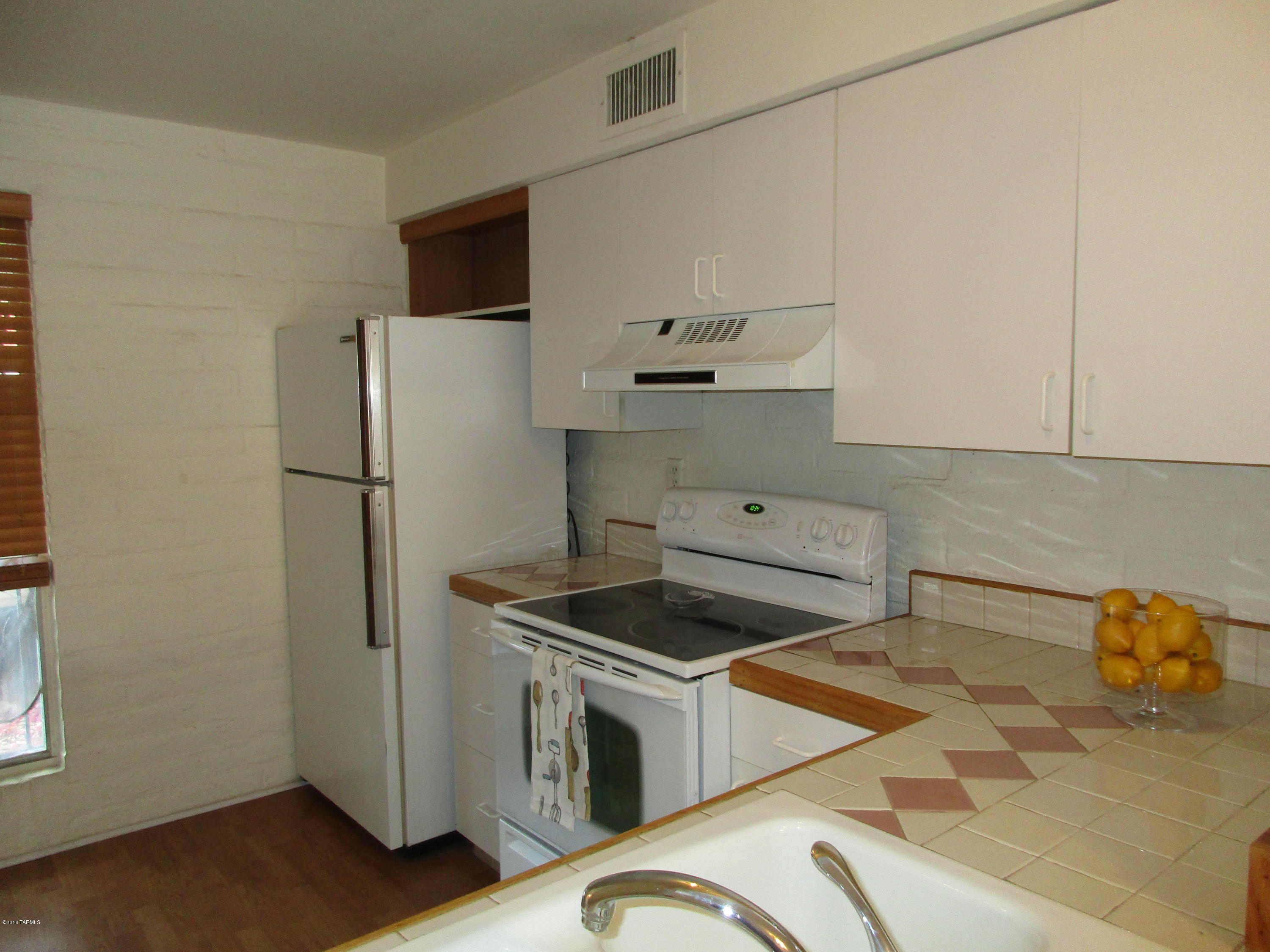 Tucson North Townhome Apts. - Residential