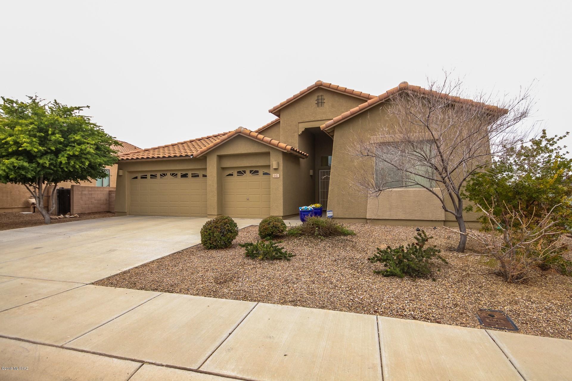 Continental Reserve Blk. 1 & 7 (1-61) - Residential