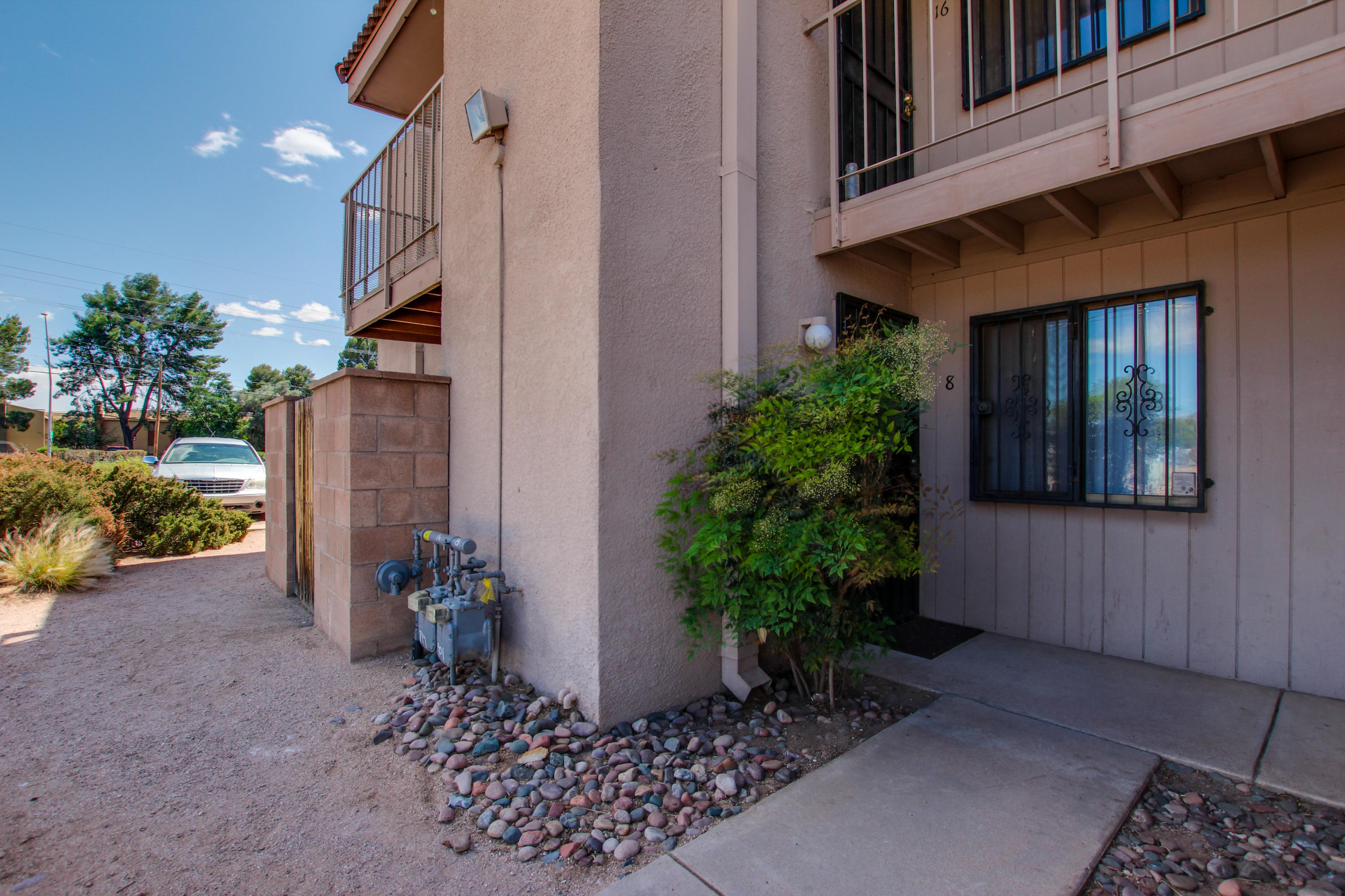 Golf Links East Condos (1-48) - Residential