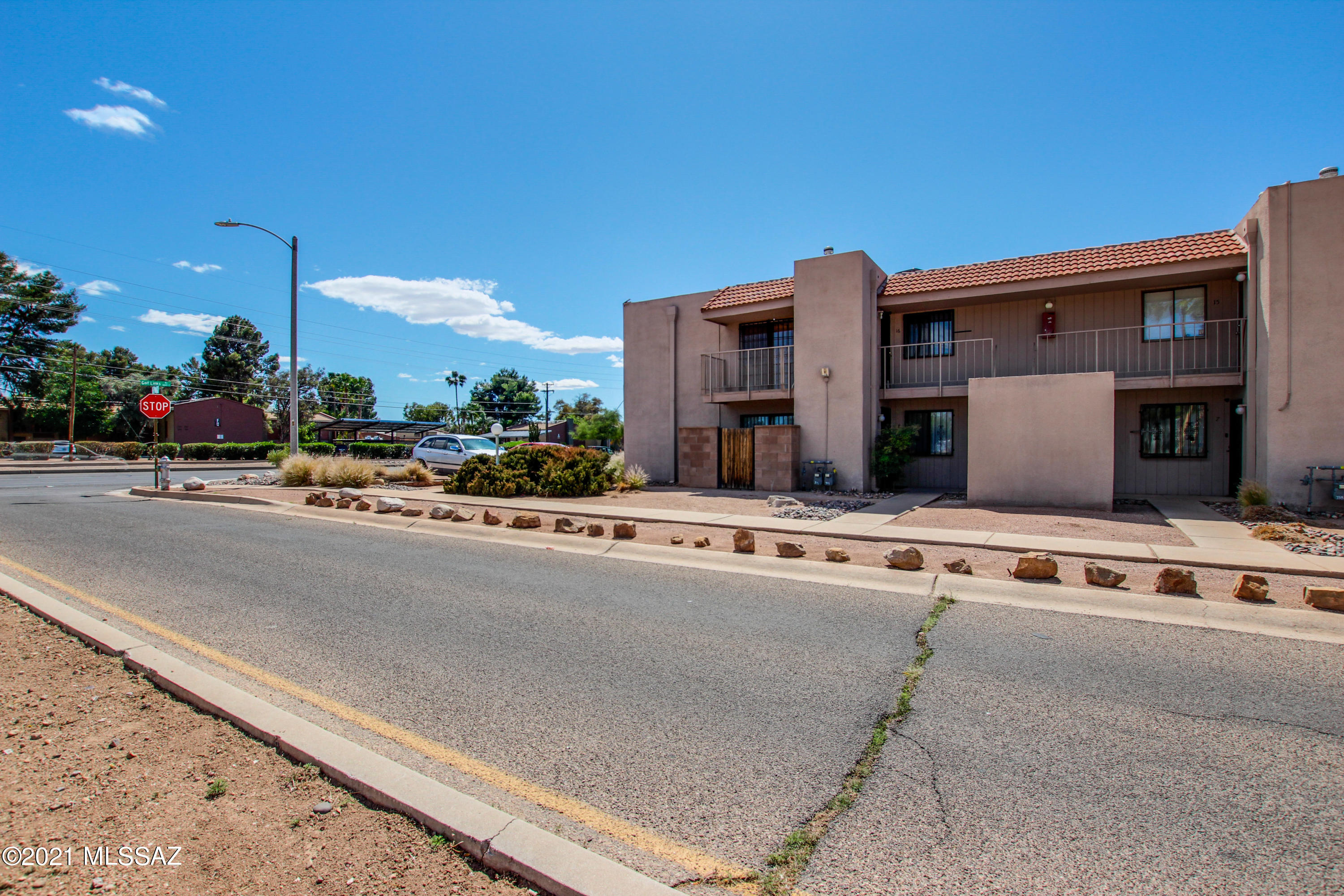 Golf Links East Condos (1-48) - Residential