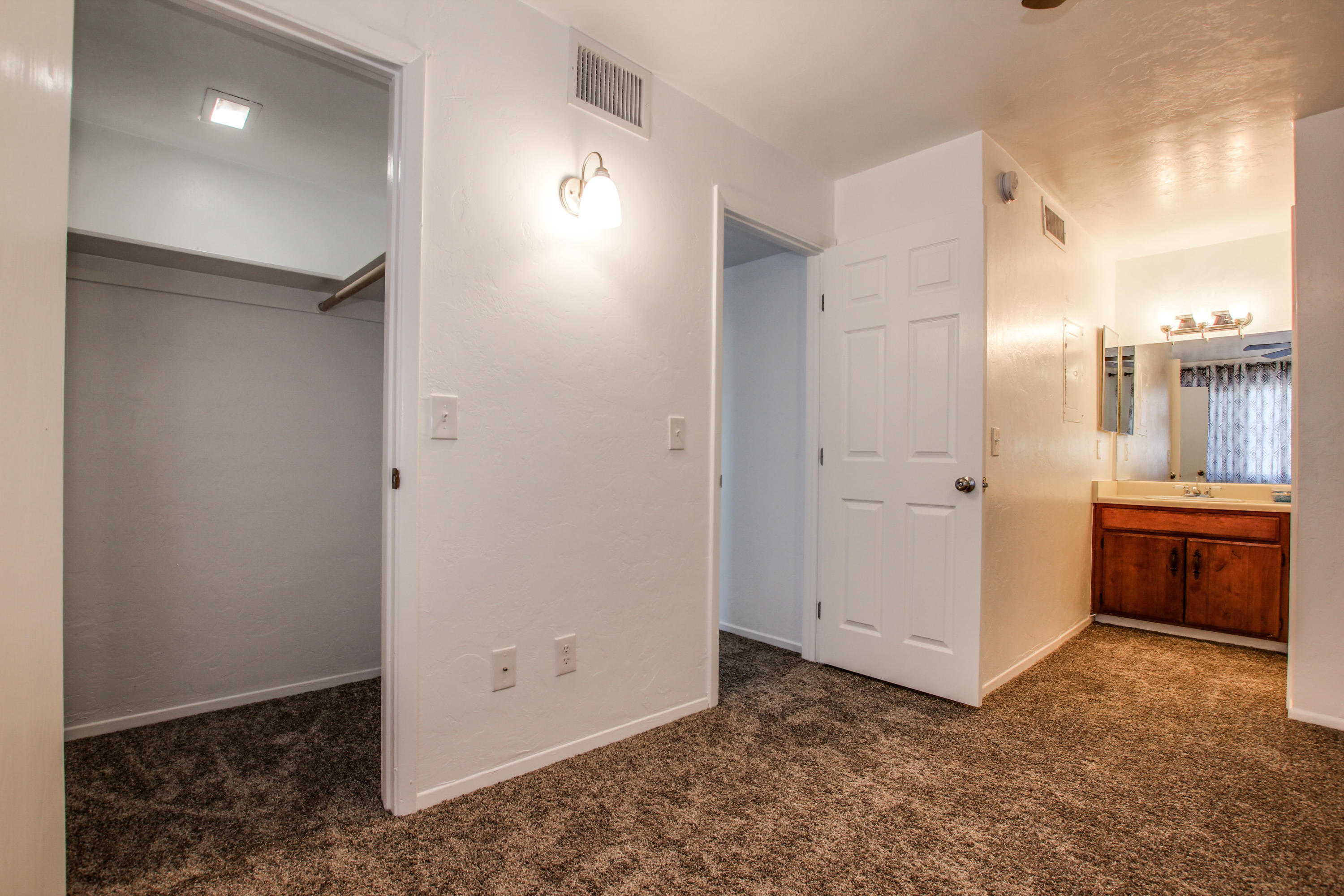Golf Links East Condos (1-48) - Residential