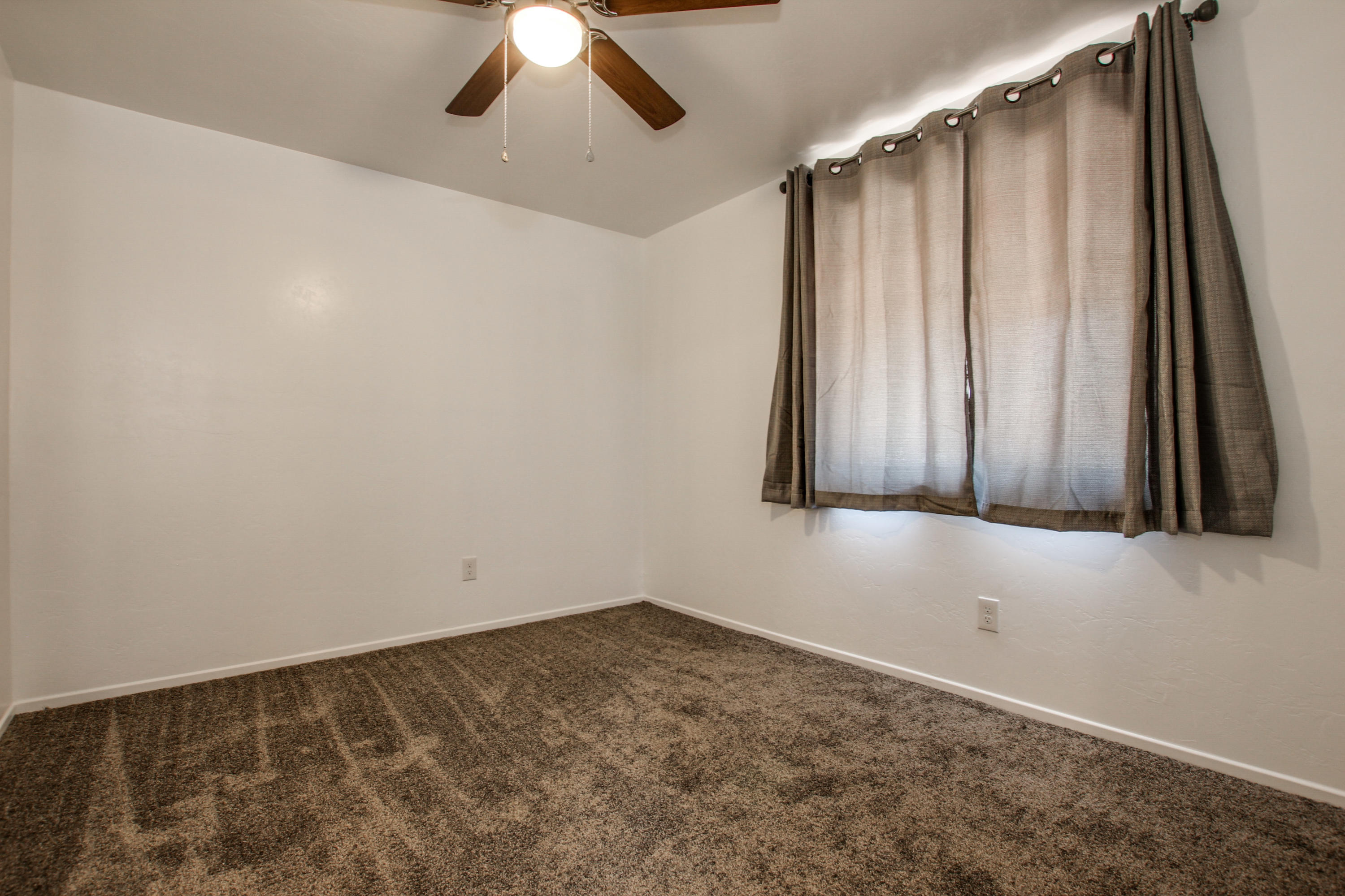 Golf Links East Condos (1-48) - Residential