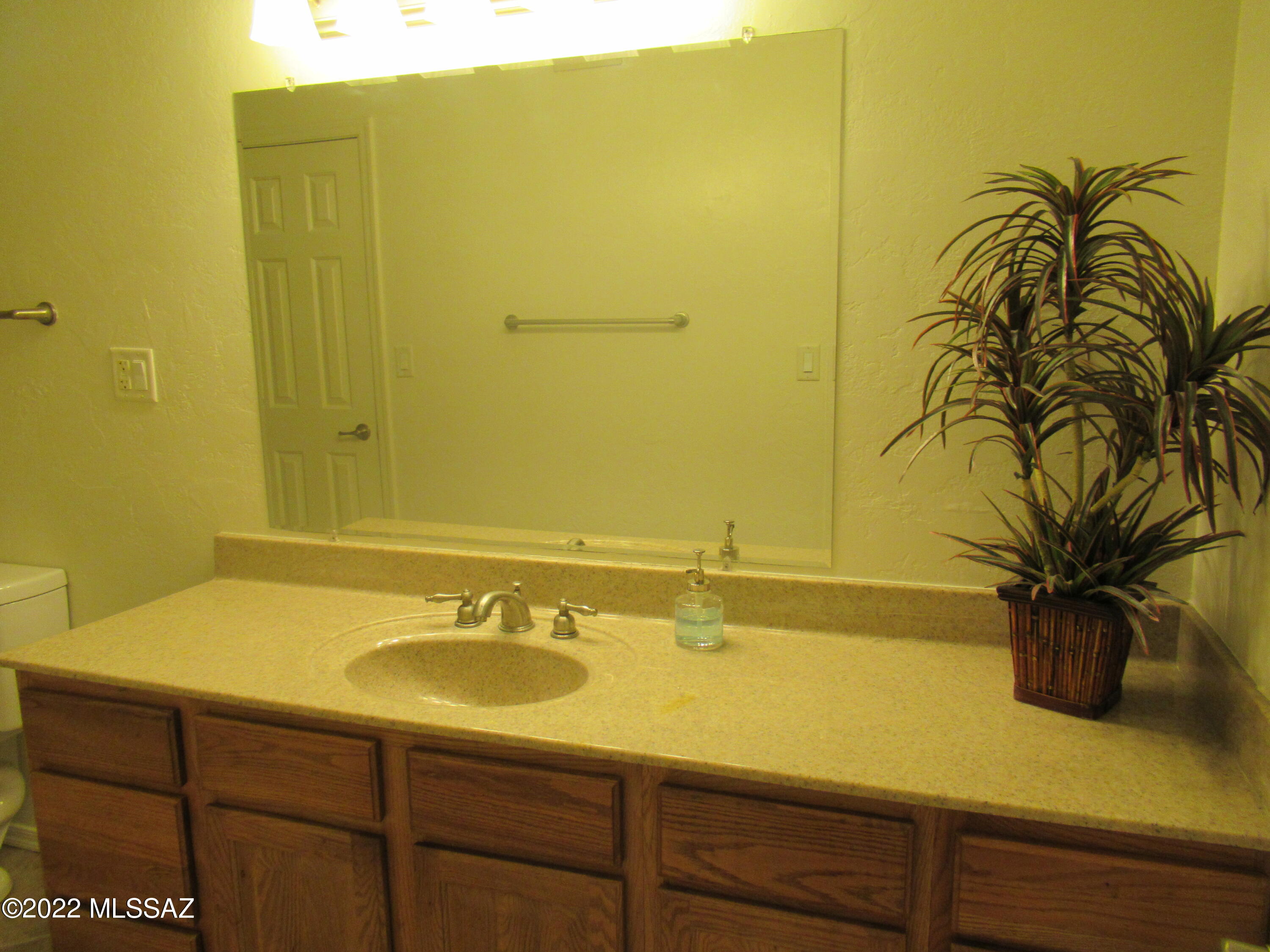 Villa Venice Condos - Residential