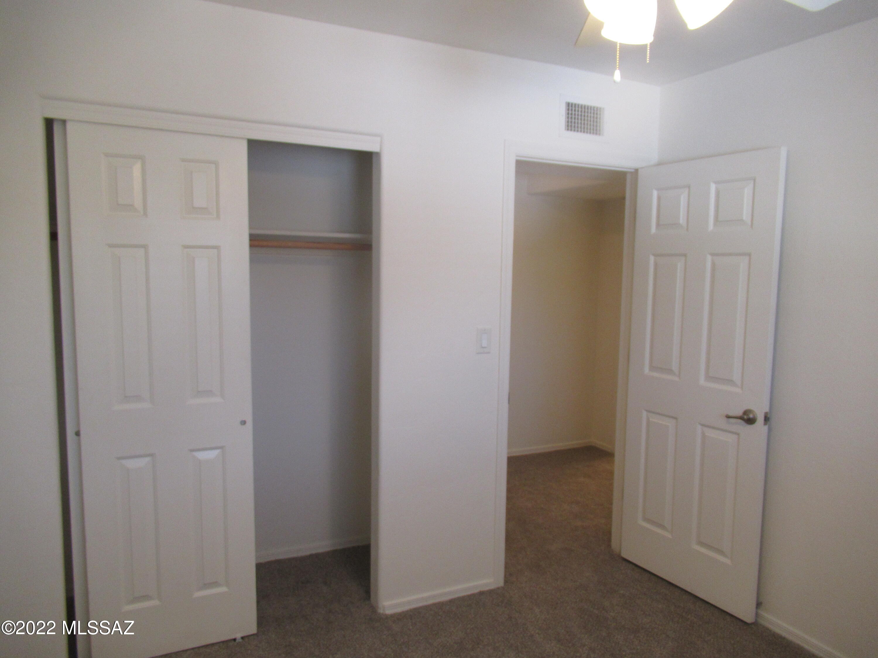 Villa Venice Condos - Residential