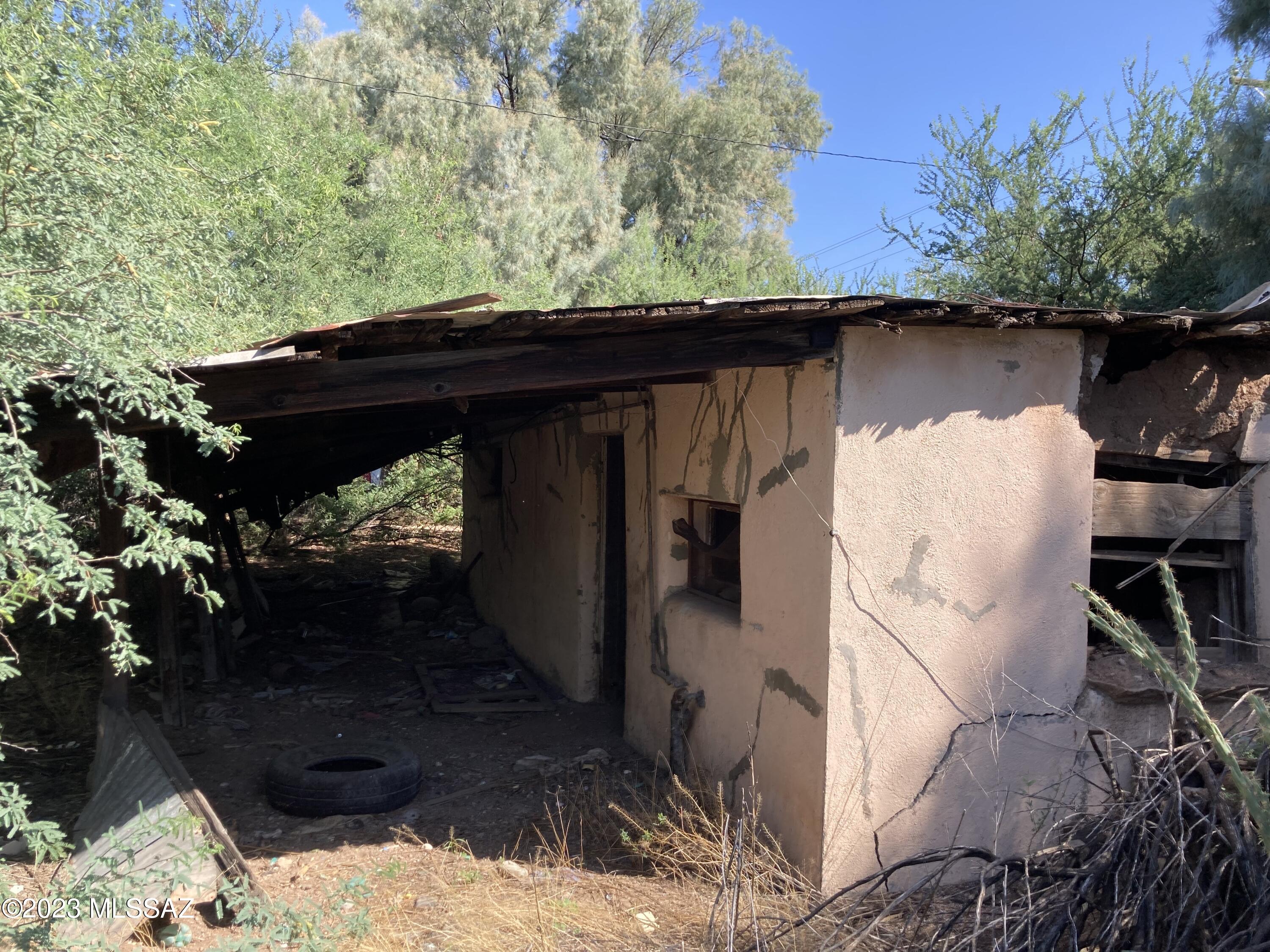 Out Of Pima County - Land