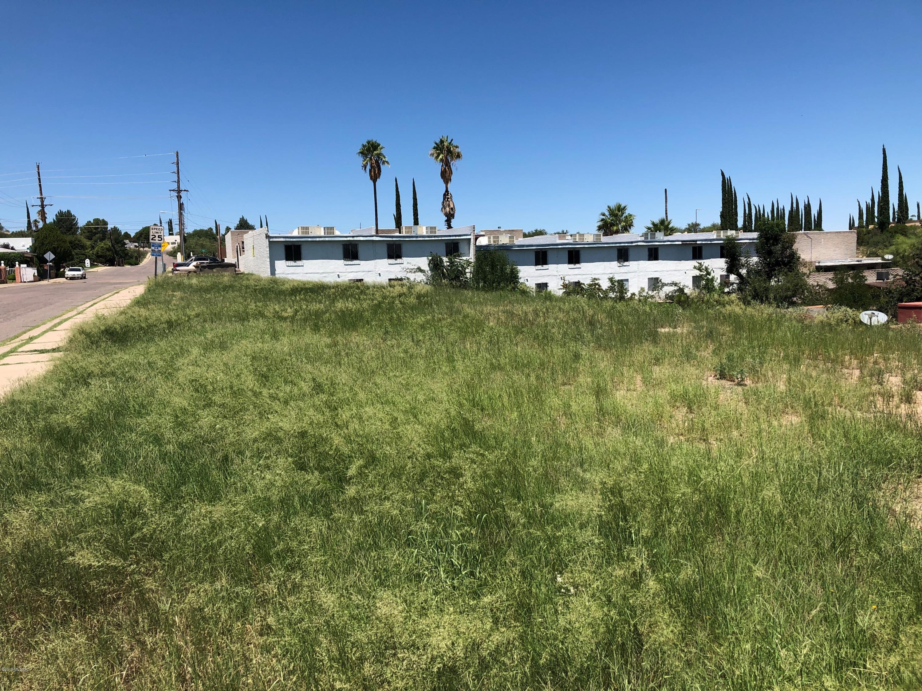 This is a beatiful vacant land, perfect for your dream home.