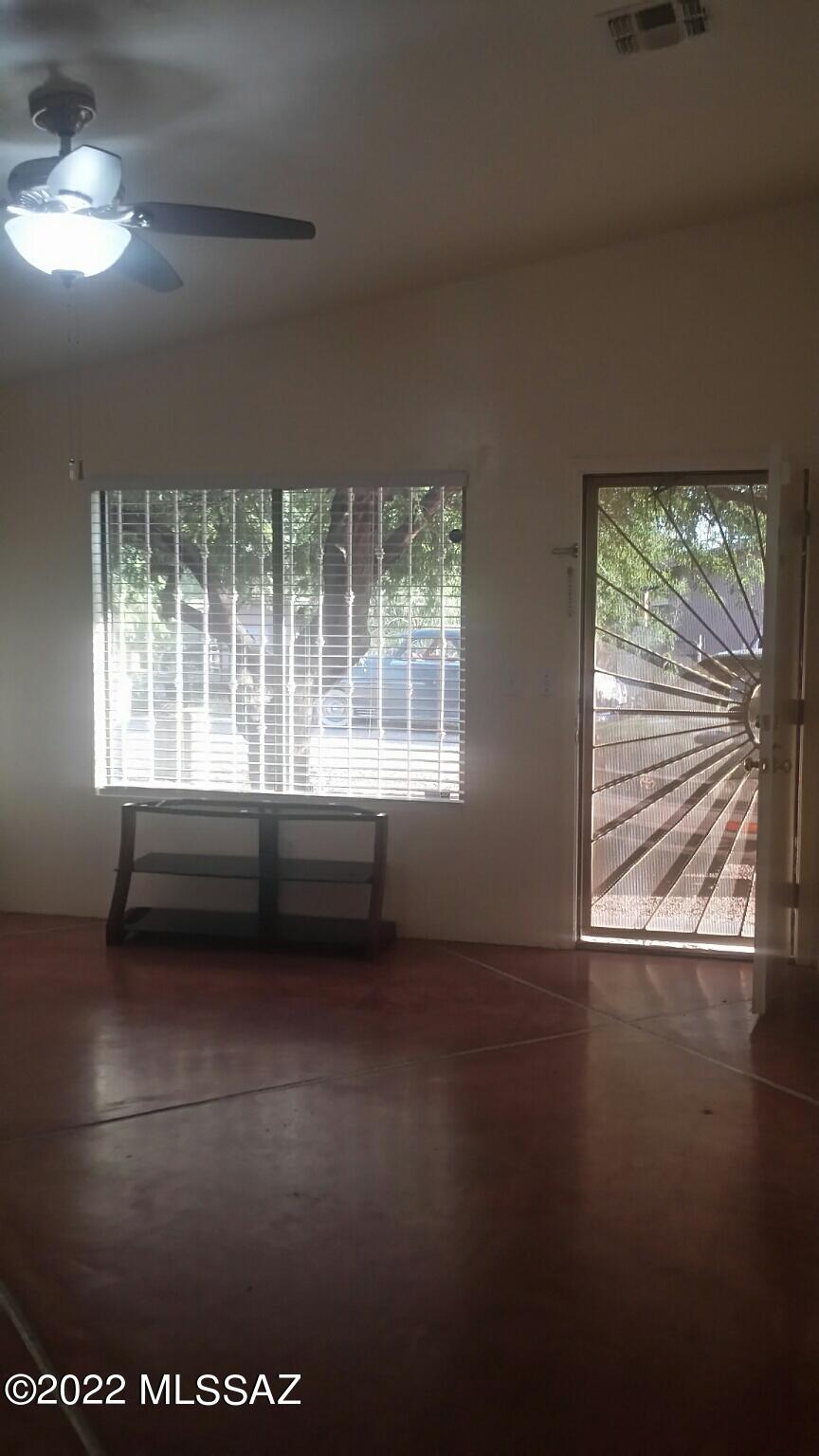 Bronx Park Addition - Residential Lease