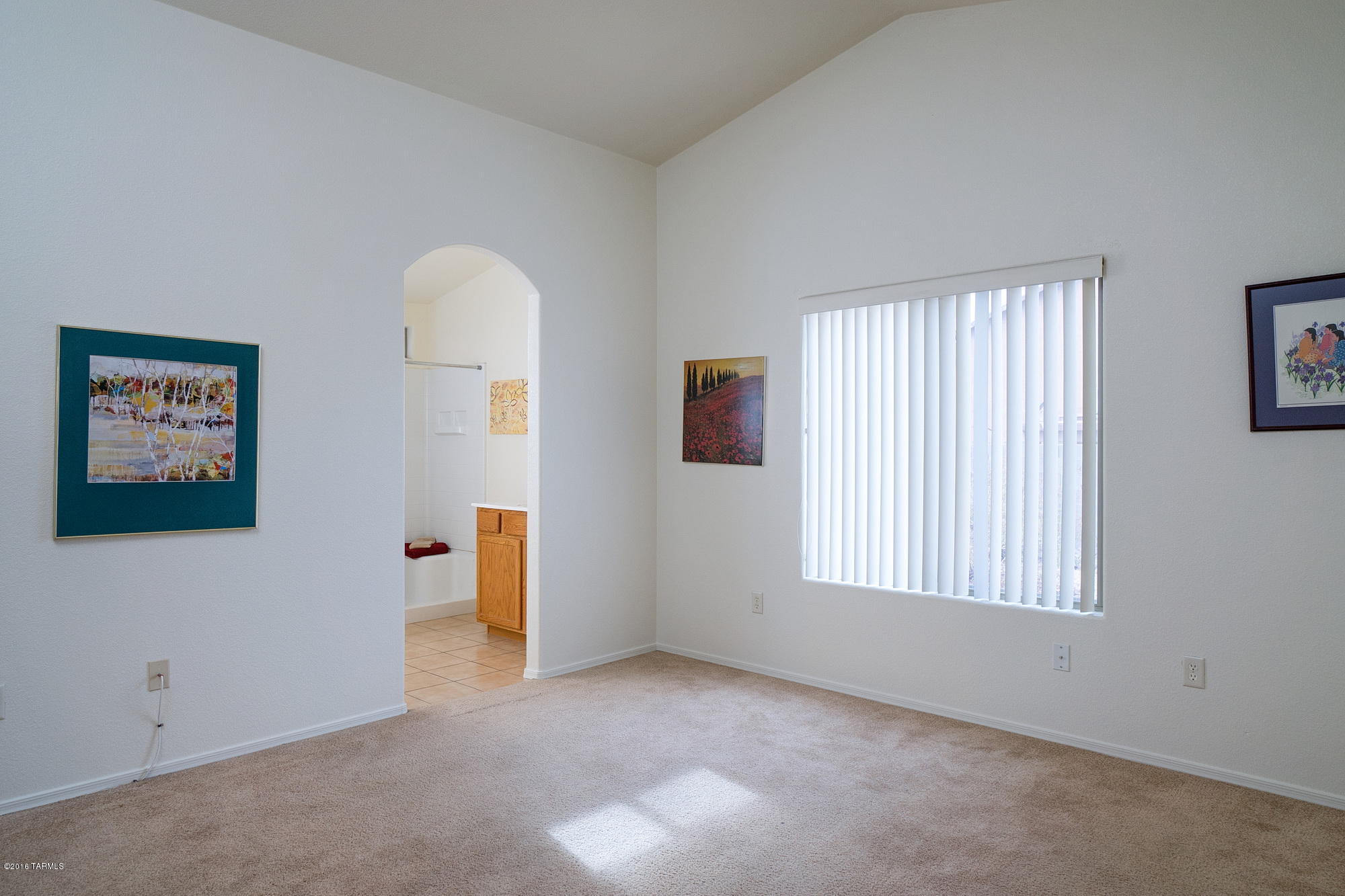 Tres Pueblos - Residential Income