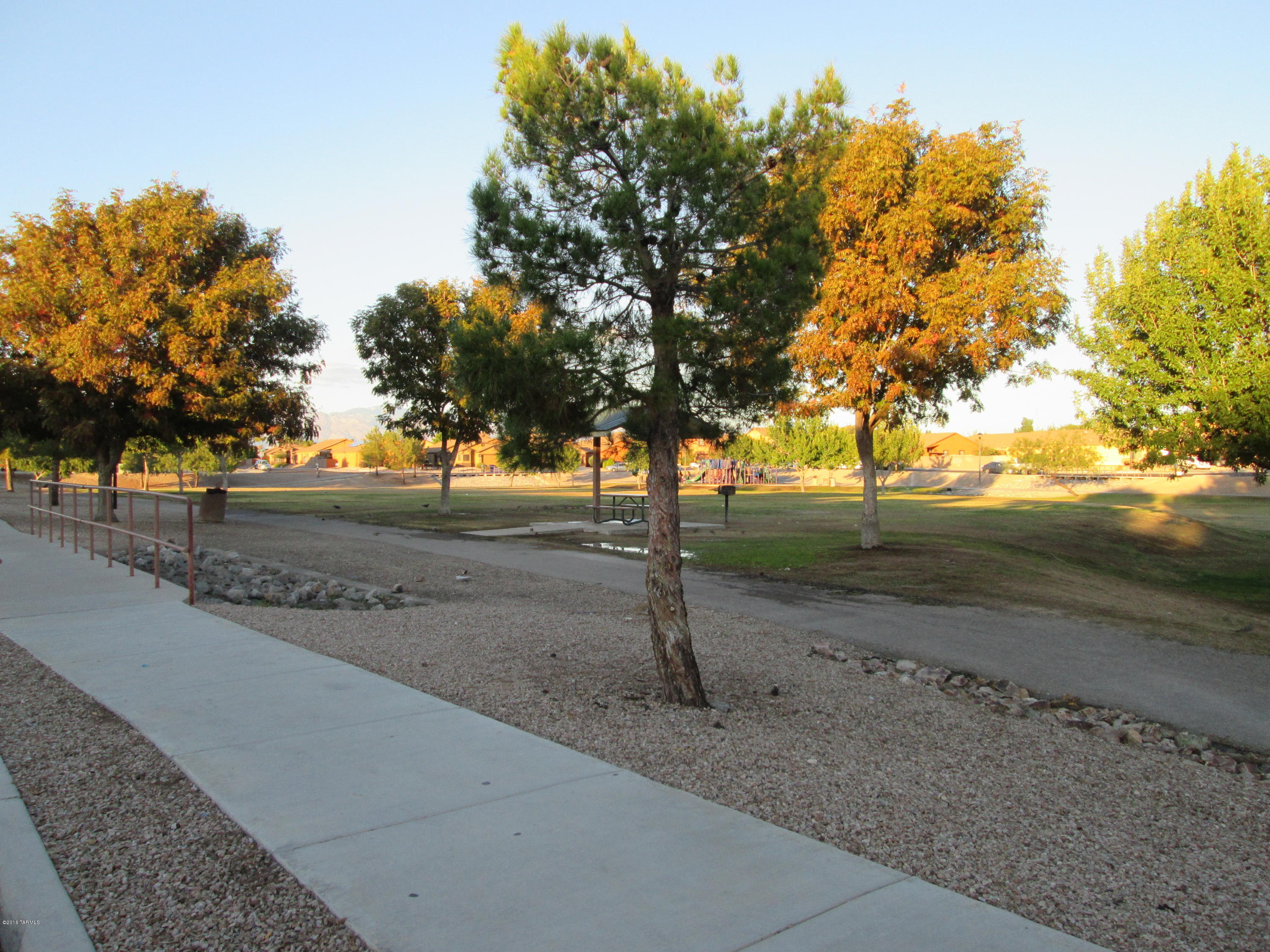Tres Pueblos - Residential Income