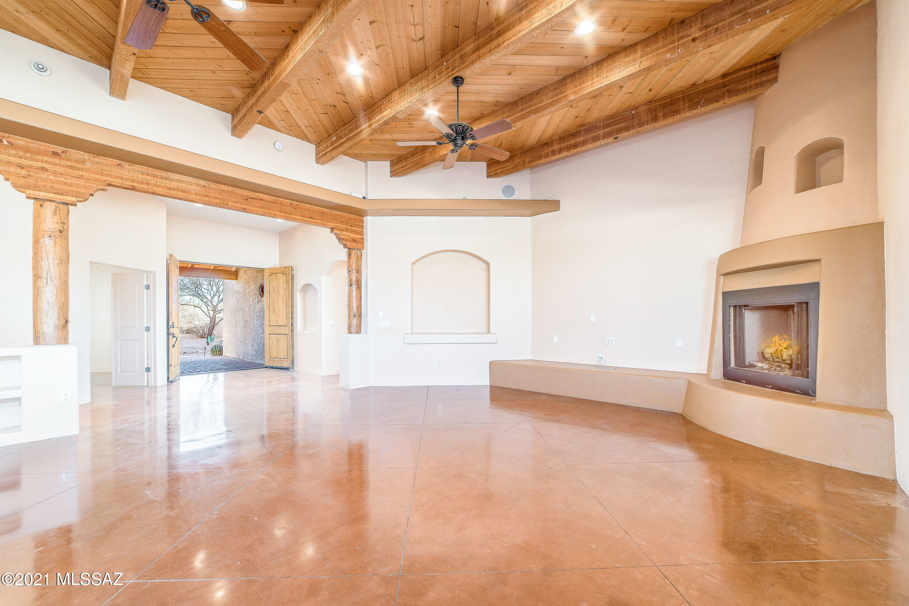 Coyote Creek (1-395) - Residential