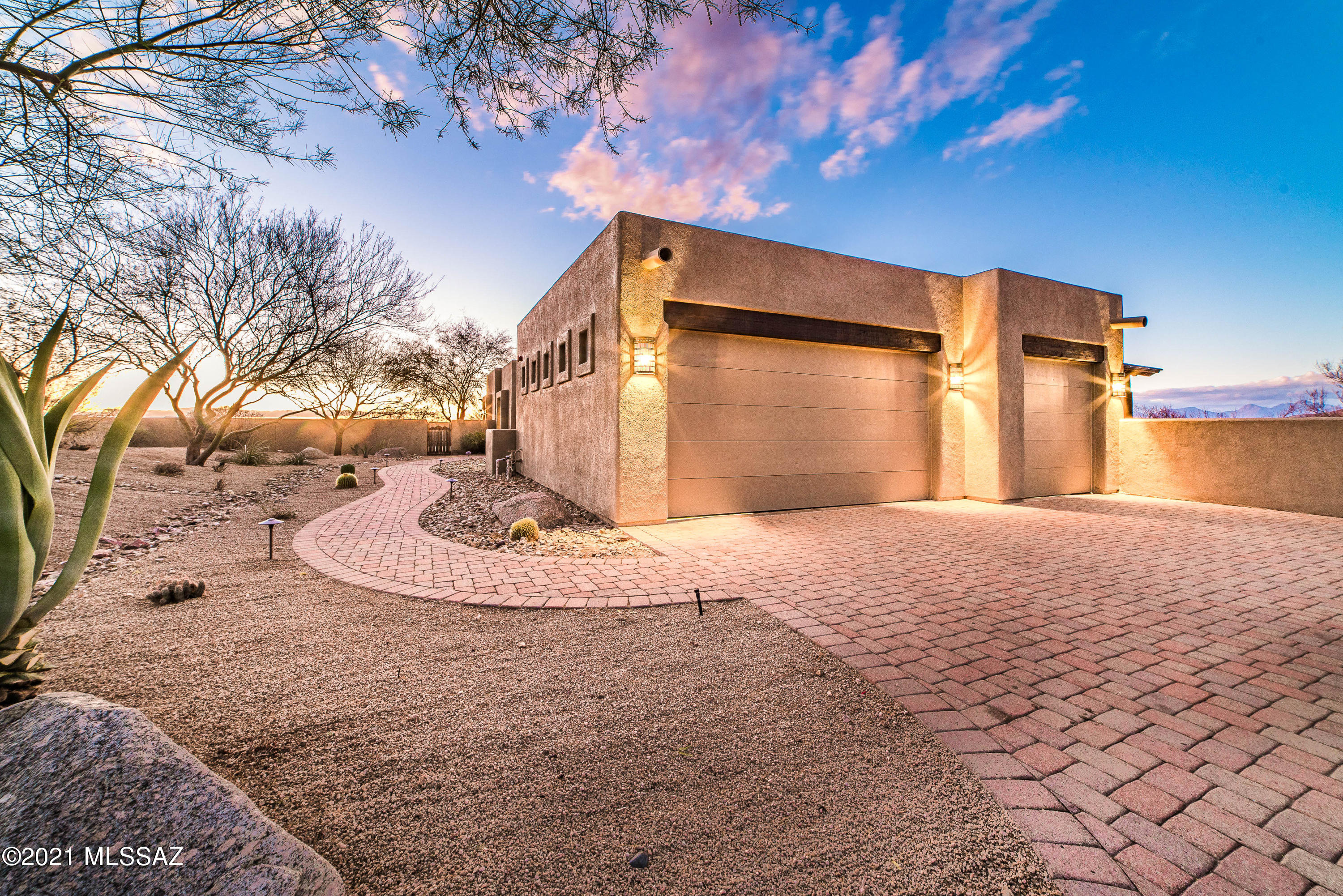 Coyote Creek (1-395) - Residential