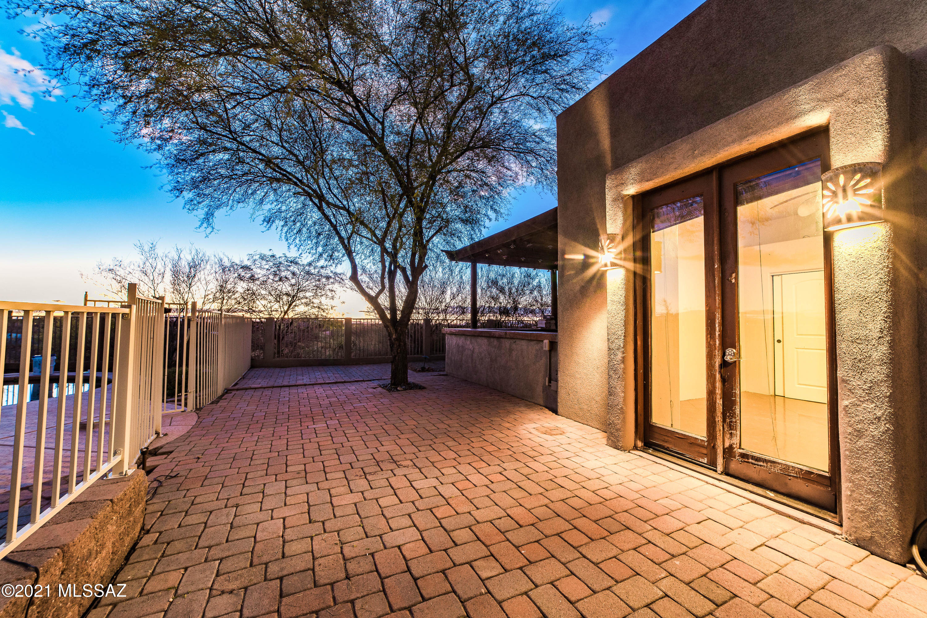 Coyote Creek (1-395) - Residential