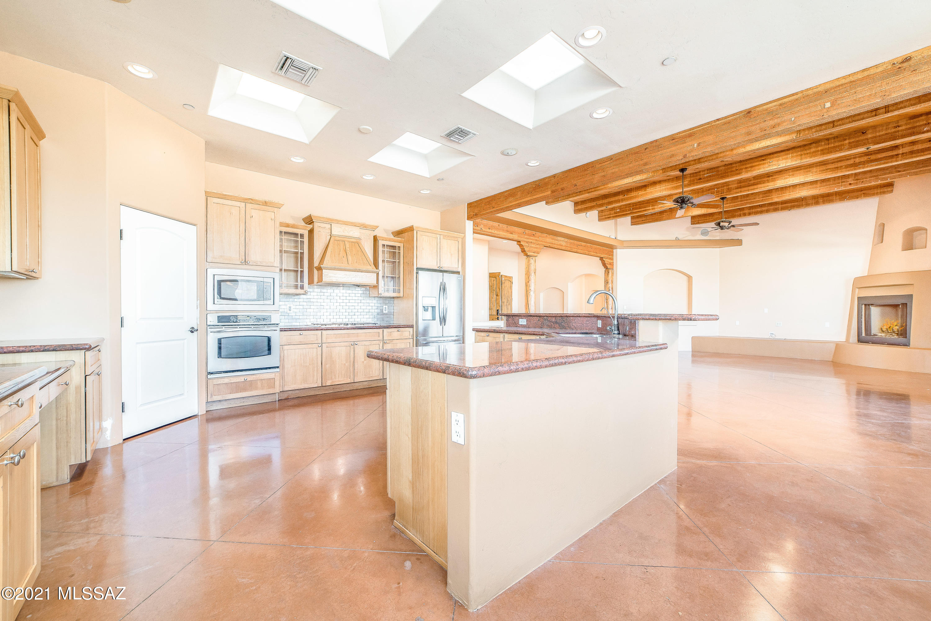 Coyote Creek (1-395) - Residential
