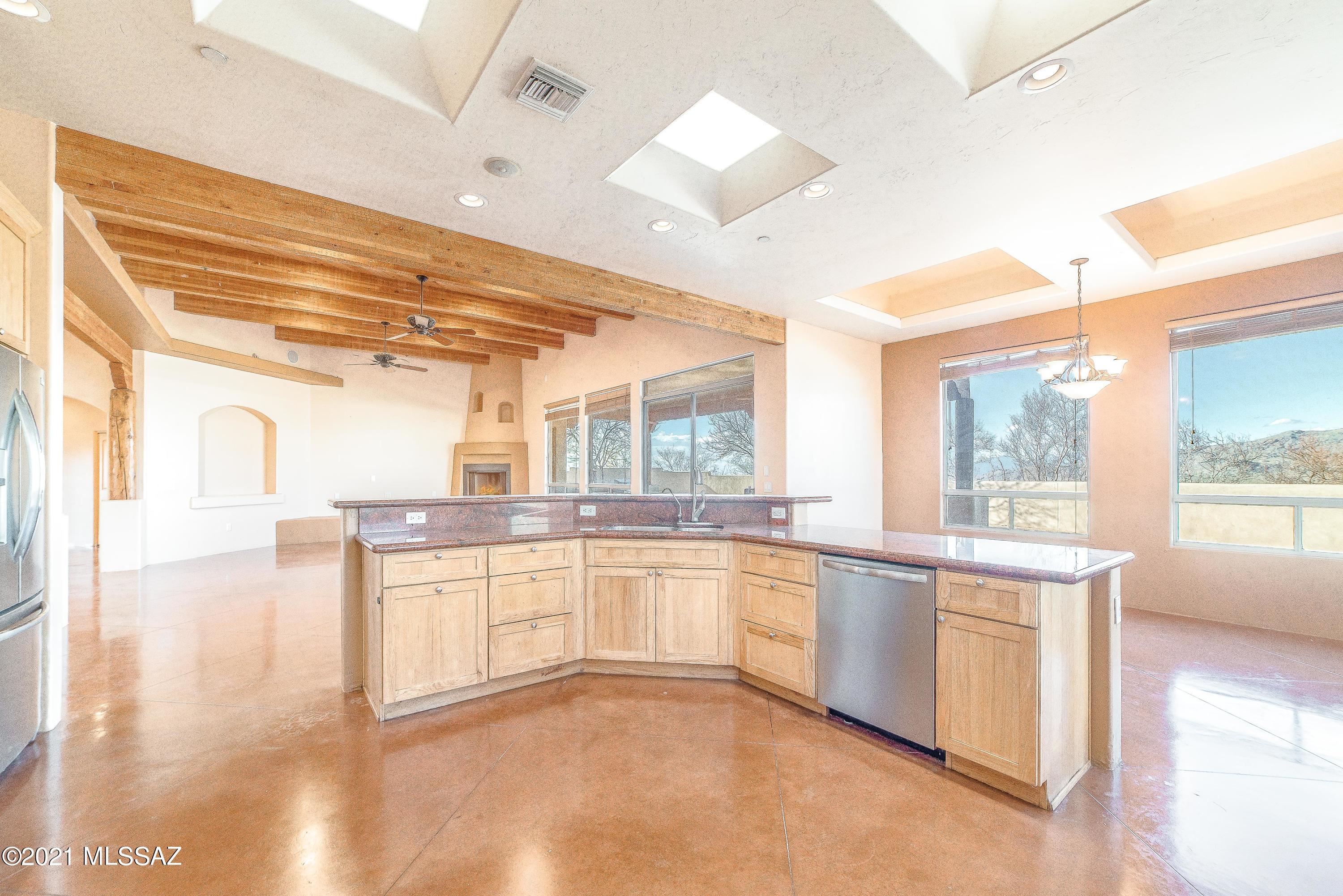 Coyote Creek (1-395) - Residential