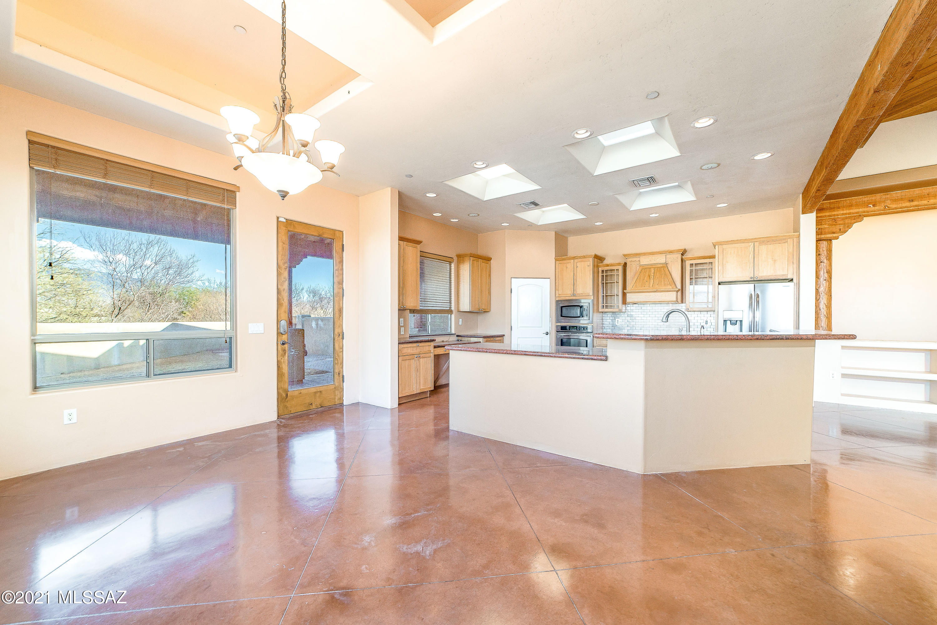 Coyote Creek (1-395) - Residential