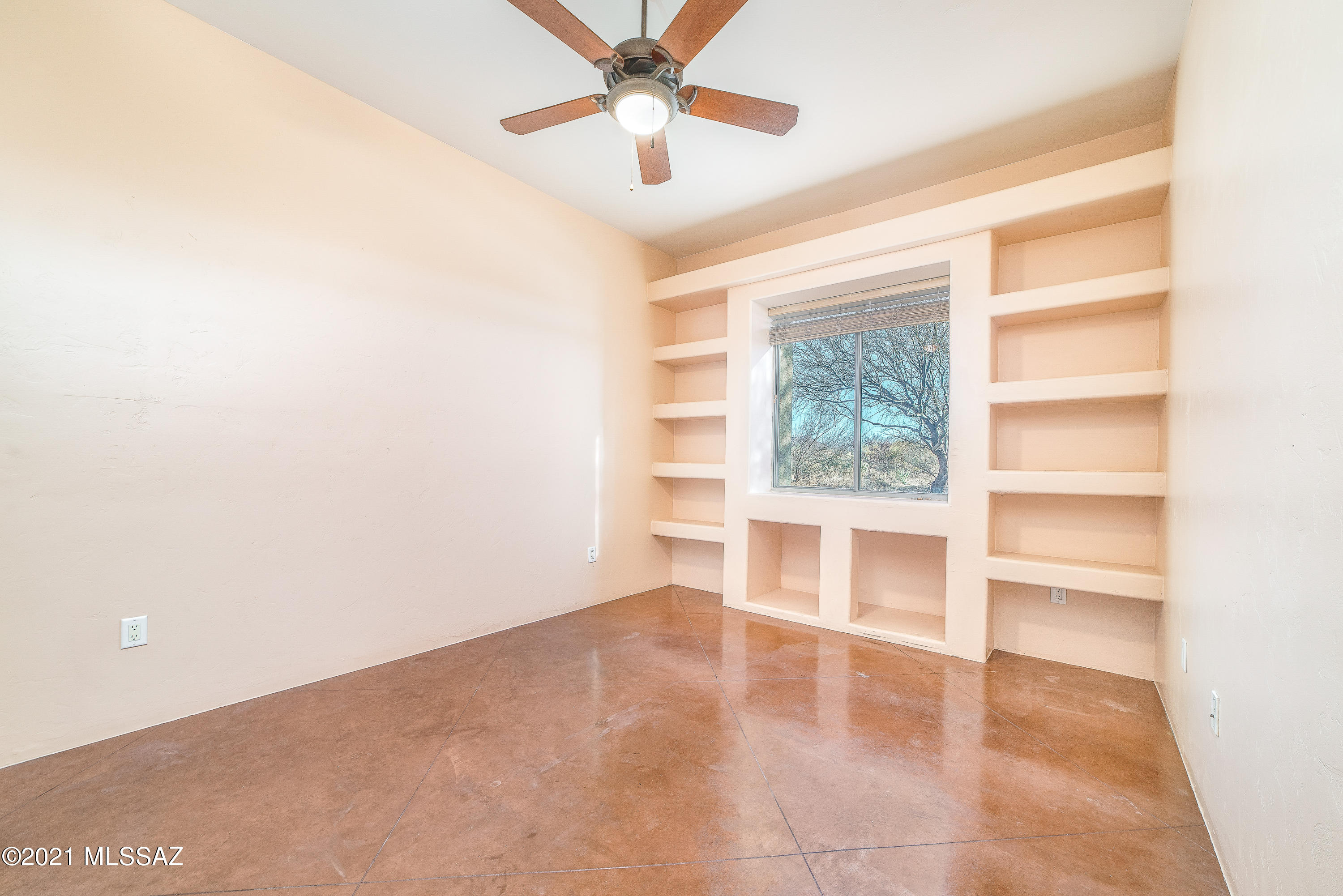 Coyote Creek (1-395) - Residential