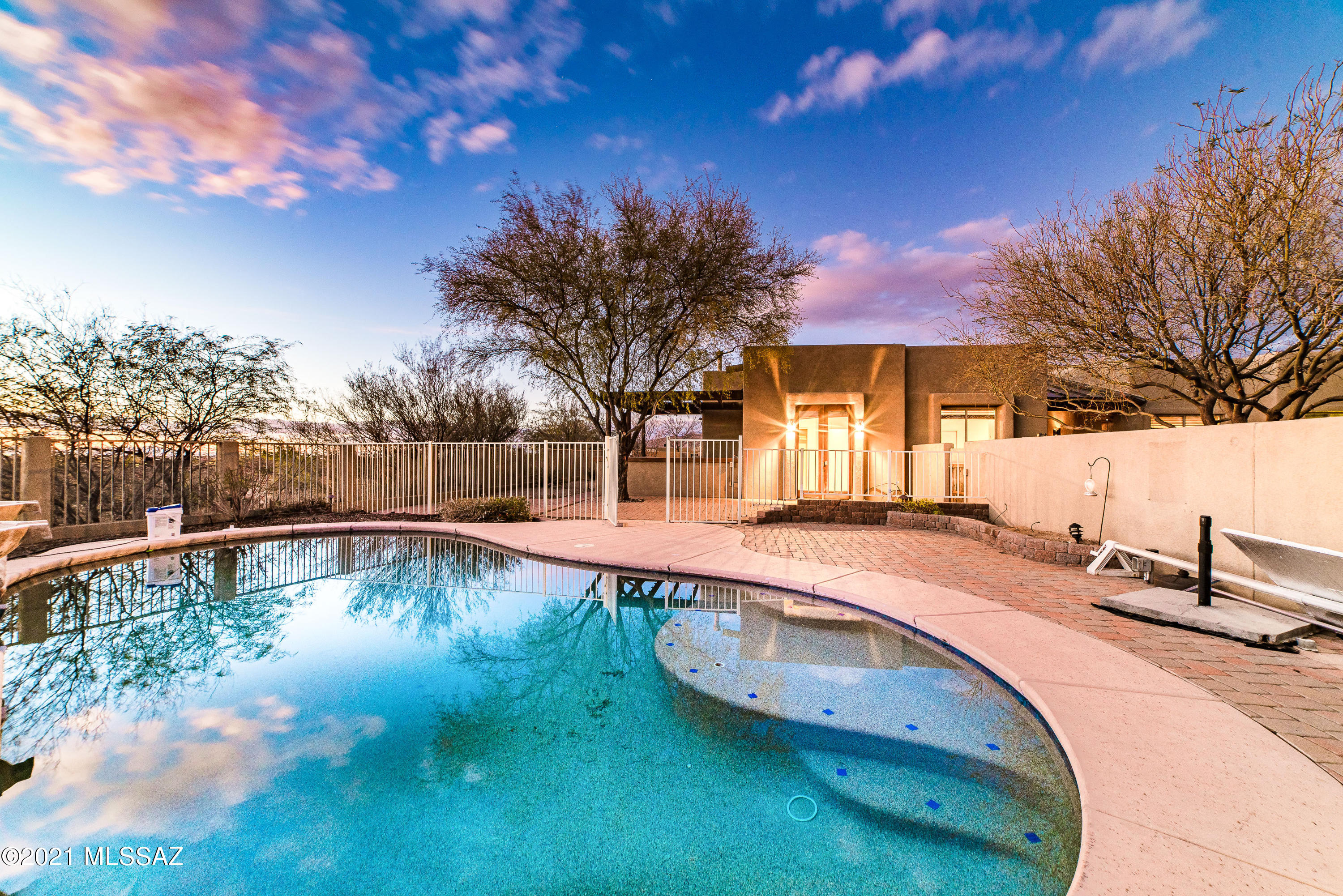 Coyote Creek (1-395) - Residential