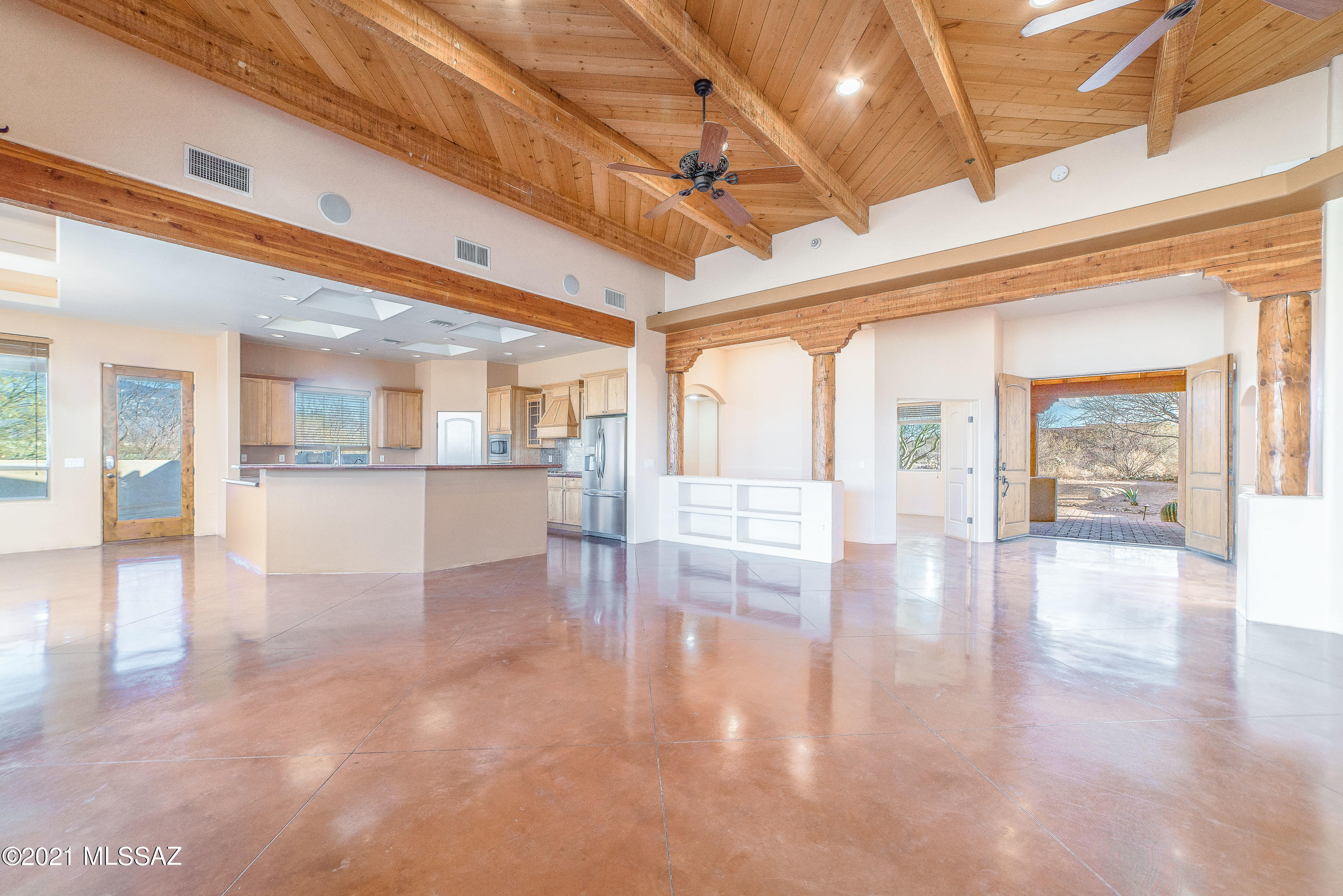 Coyote Creek (1-395) - Residential