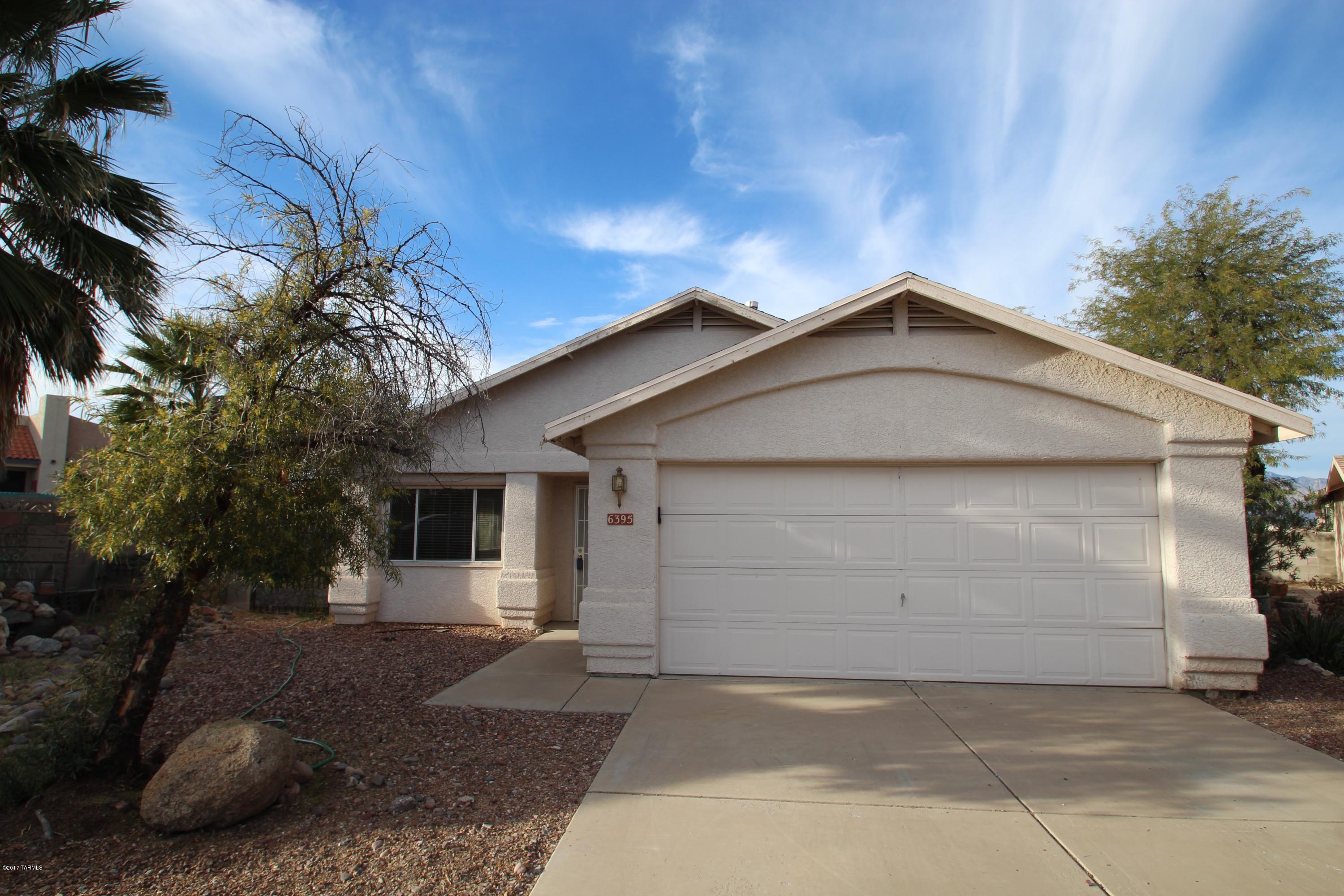 *Seller will accept or counter offers between  $125,000-$135,000*  Check out the potential in this house. Super sized yard, open floor plan and a 2 car garage, tucson rolling shutters on the west side windows, tons of storage in the kitchen.  Make an offer today!