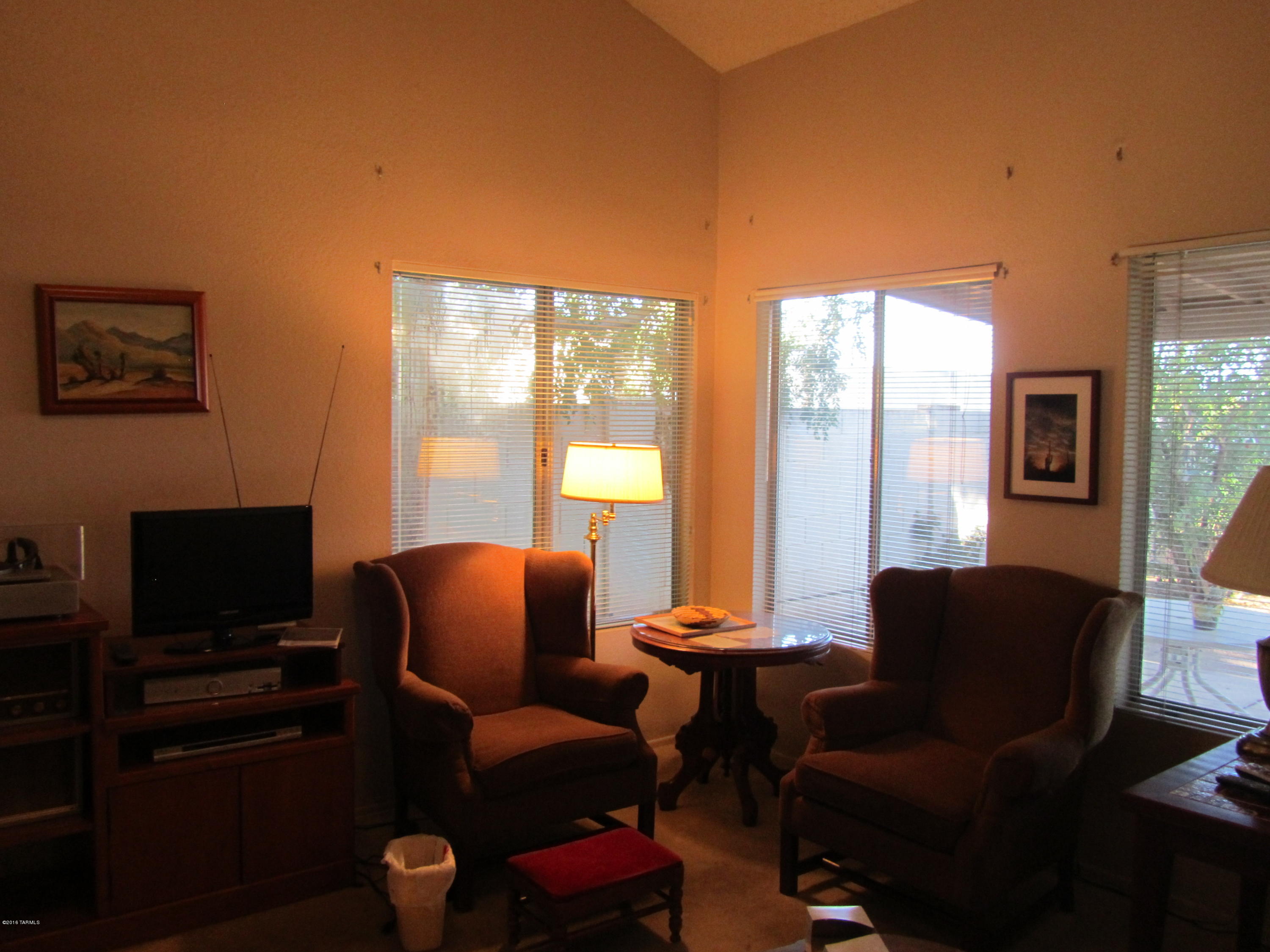 Saddlewood Villas (1-102) - Residential