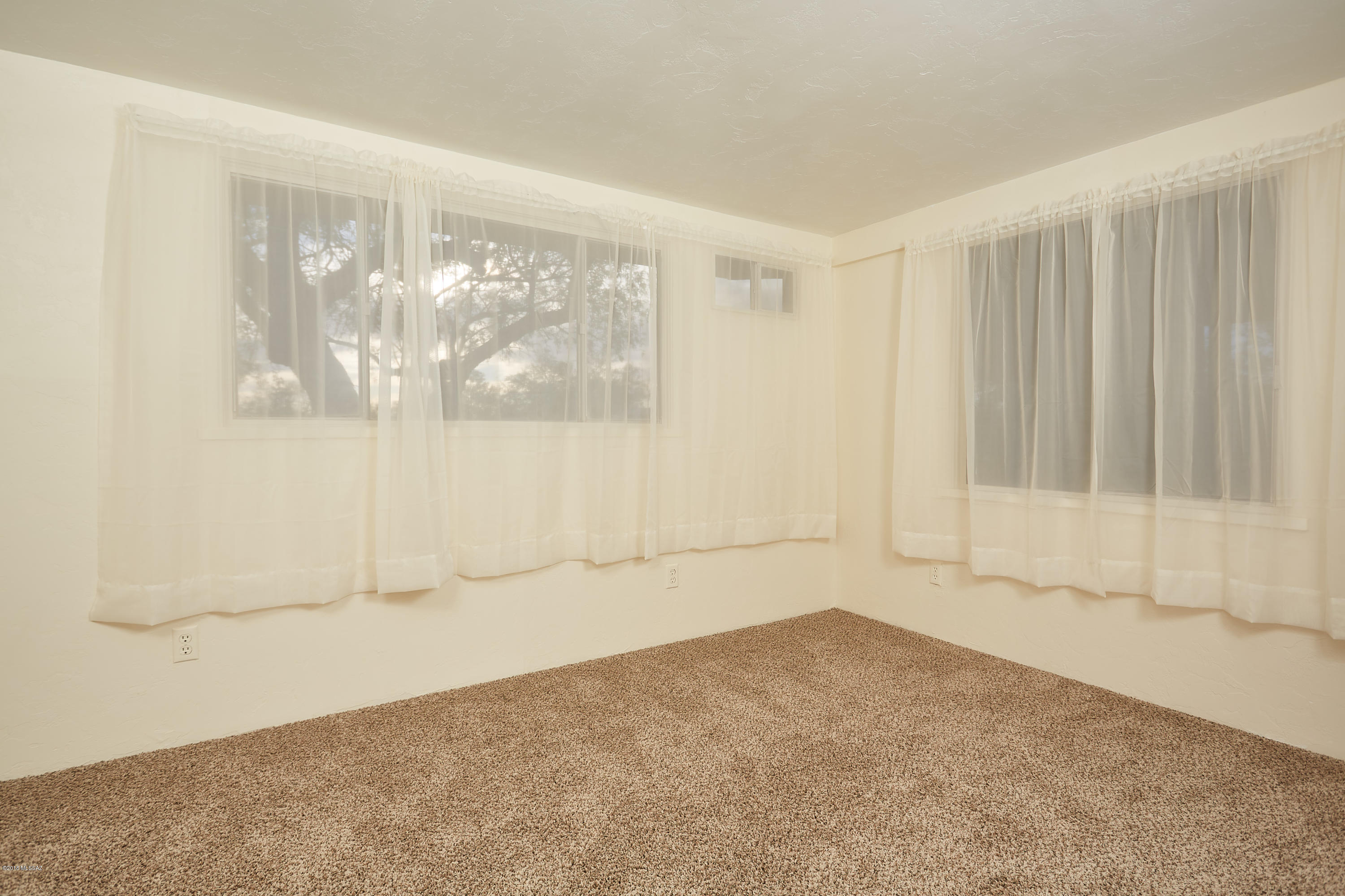 Unsubdivided - Residential