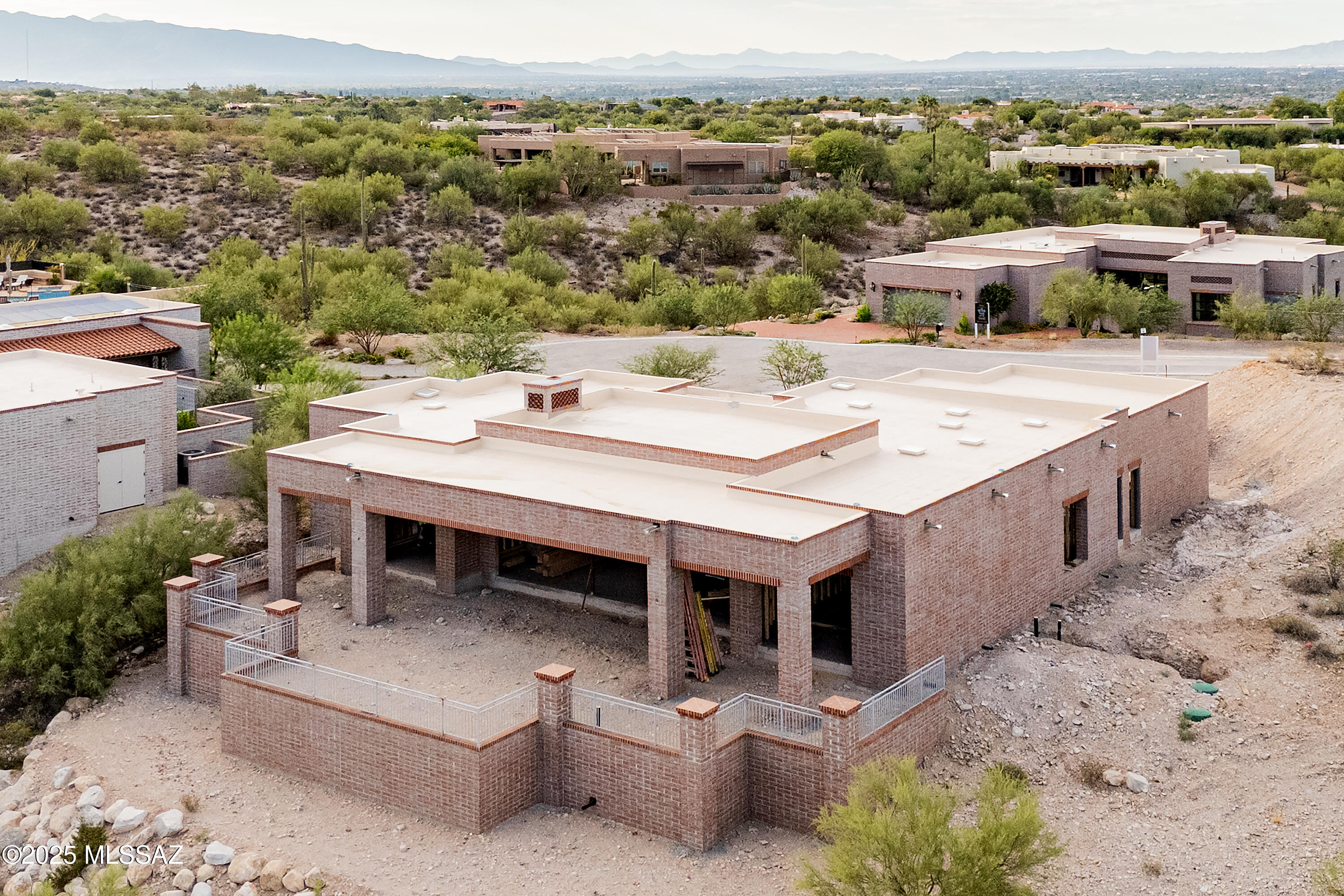 Quintana in the Catalina Foothills - Residential
