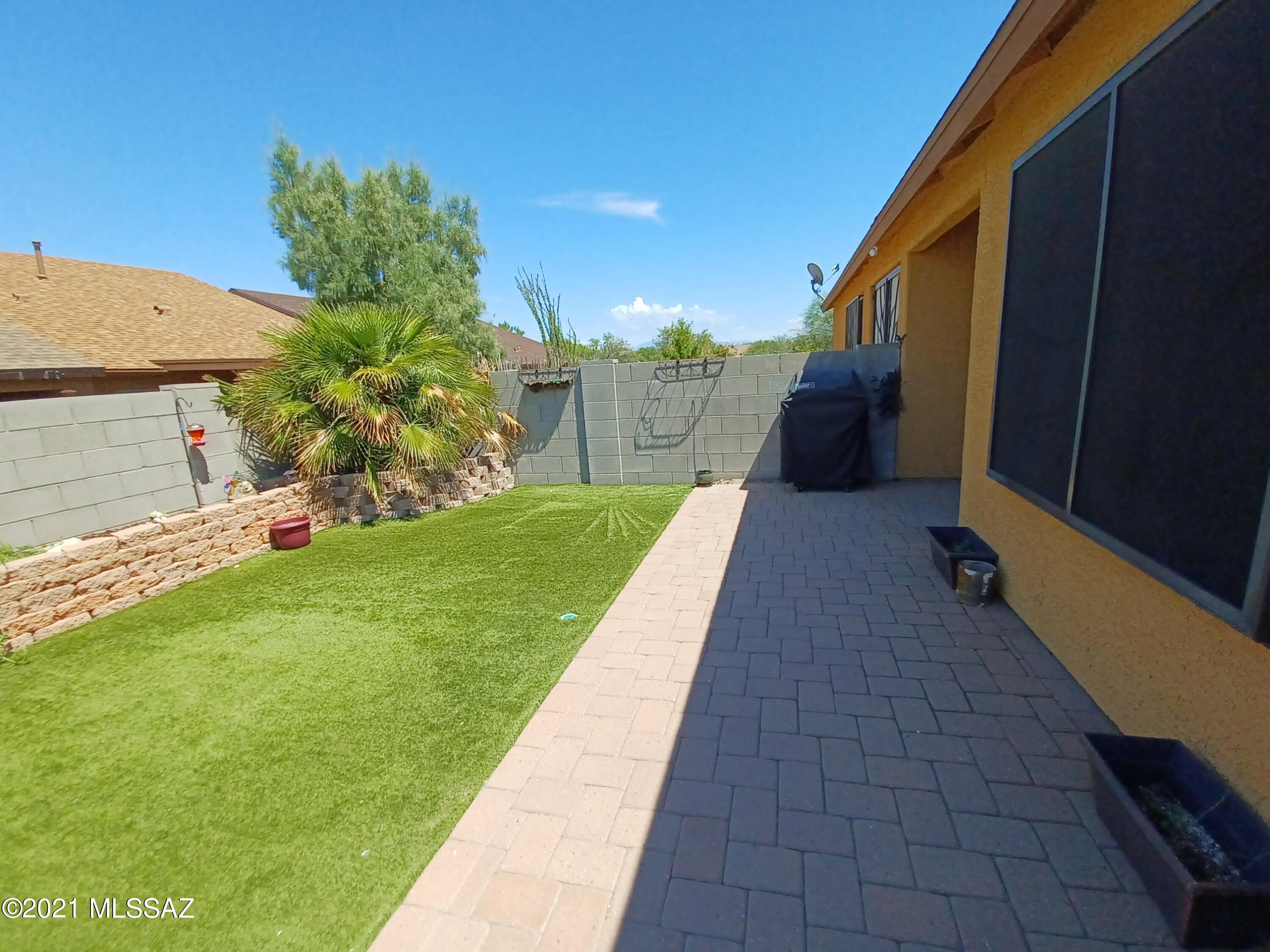 Tres Pueblos Sur - Residential
