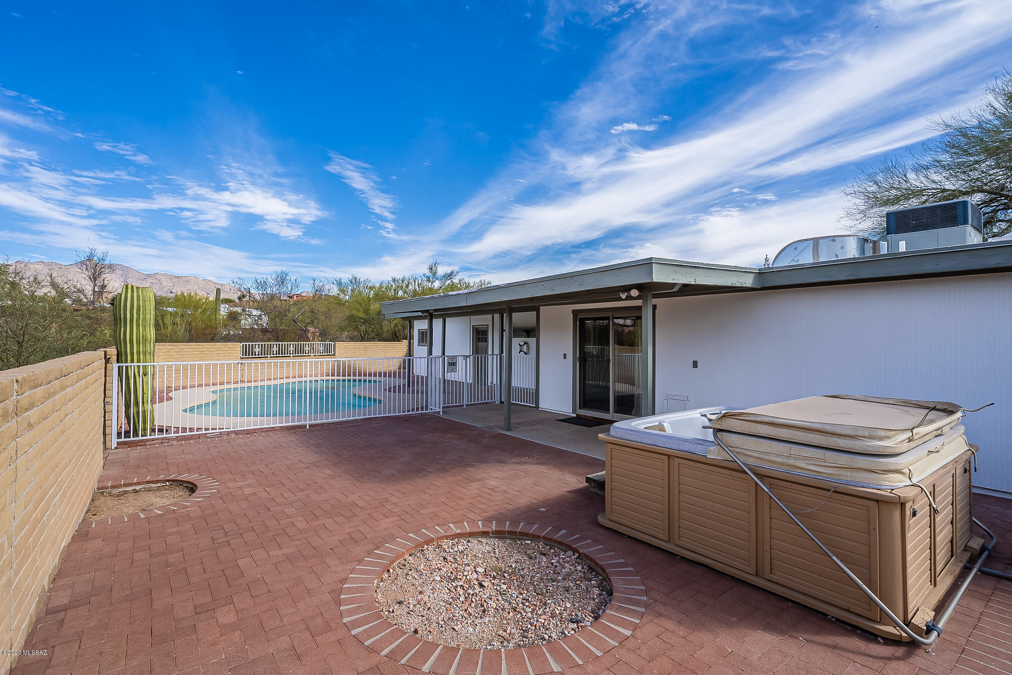 Rinconada Hills  (1-115) - Residential
