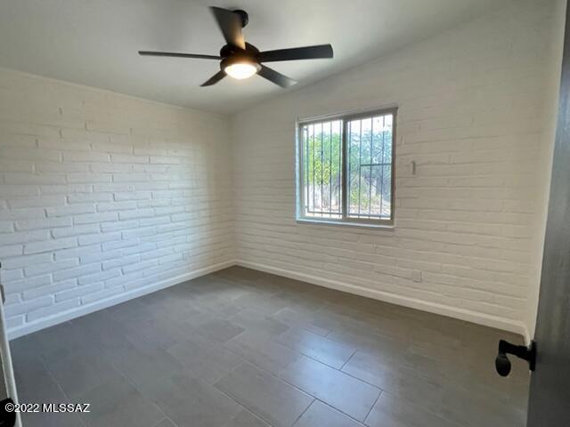Miracle Mile Manor - Residential