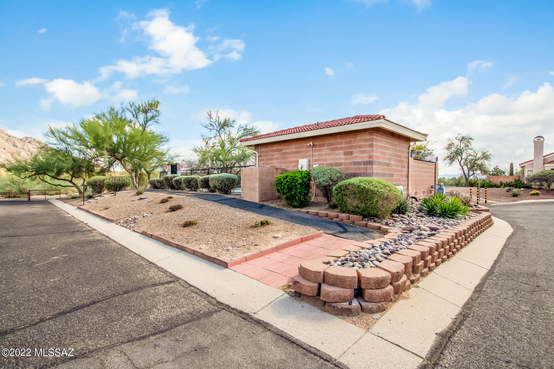 Lambert Lane (1-120) - Residential