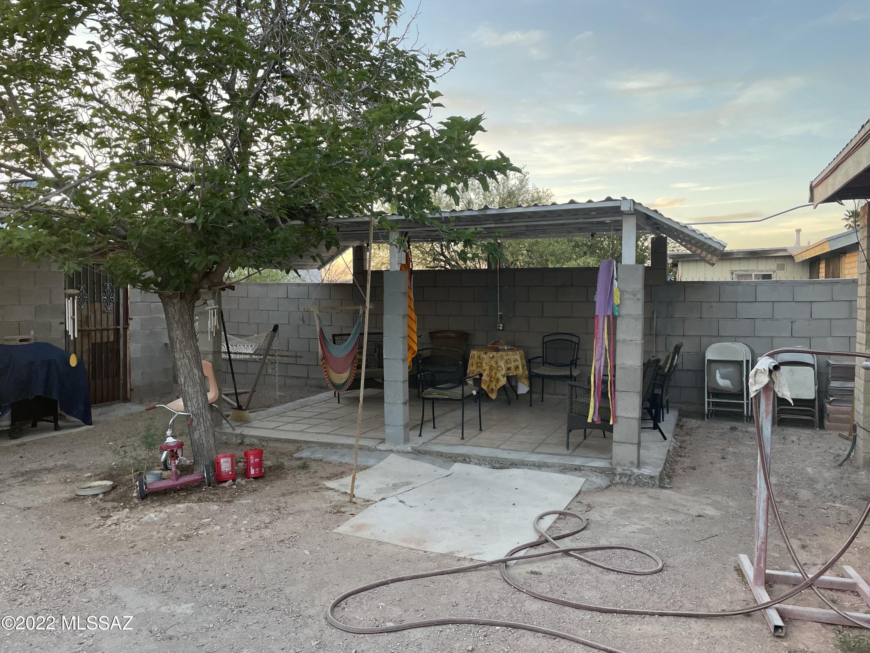 Los Reales Heights NO. 2 (1-138) - Residential