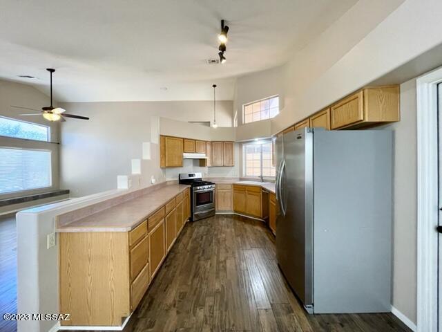 Cottonwood Trails (1-67) - Residential Lease
