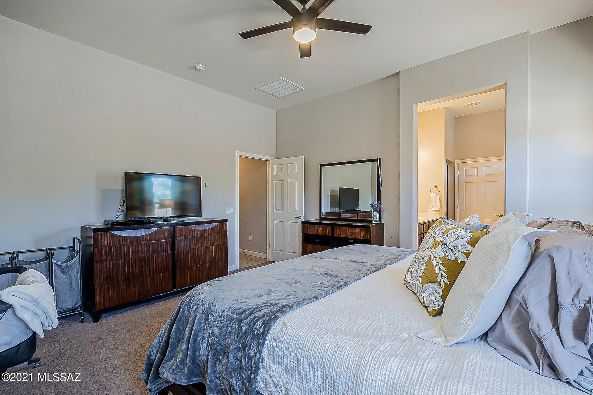 New Tucson Unit NO. 5 (1-312) - Residential