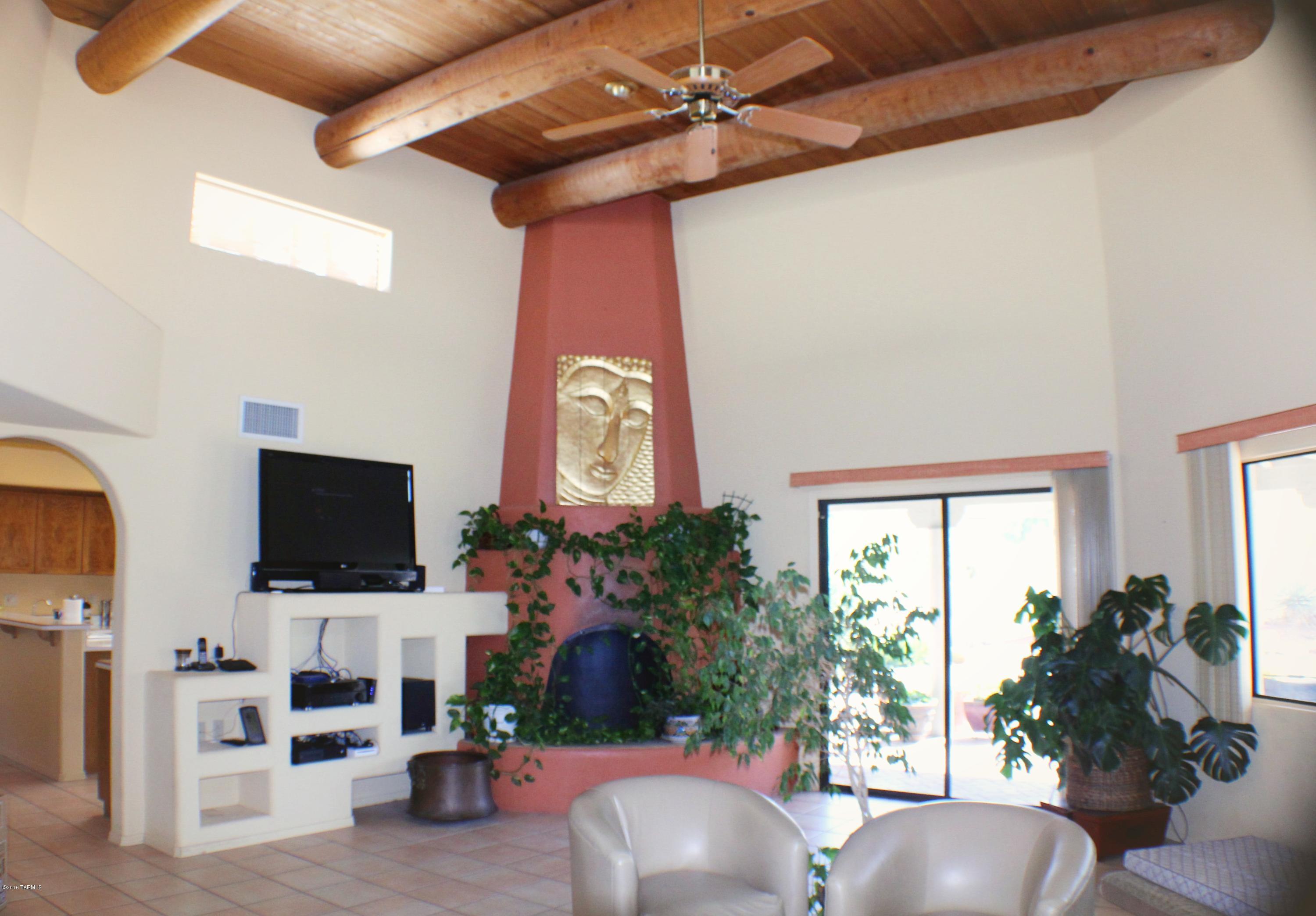 Valle Verde Del Norte (1-100) - Residential