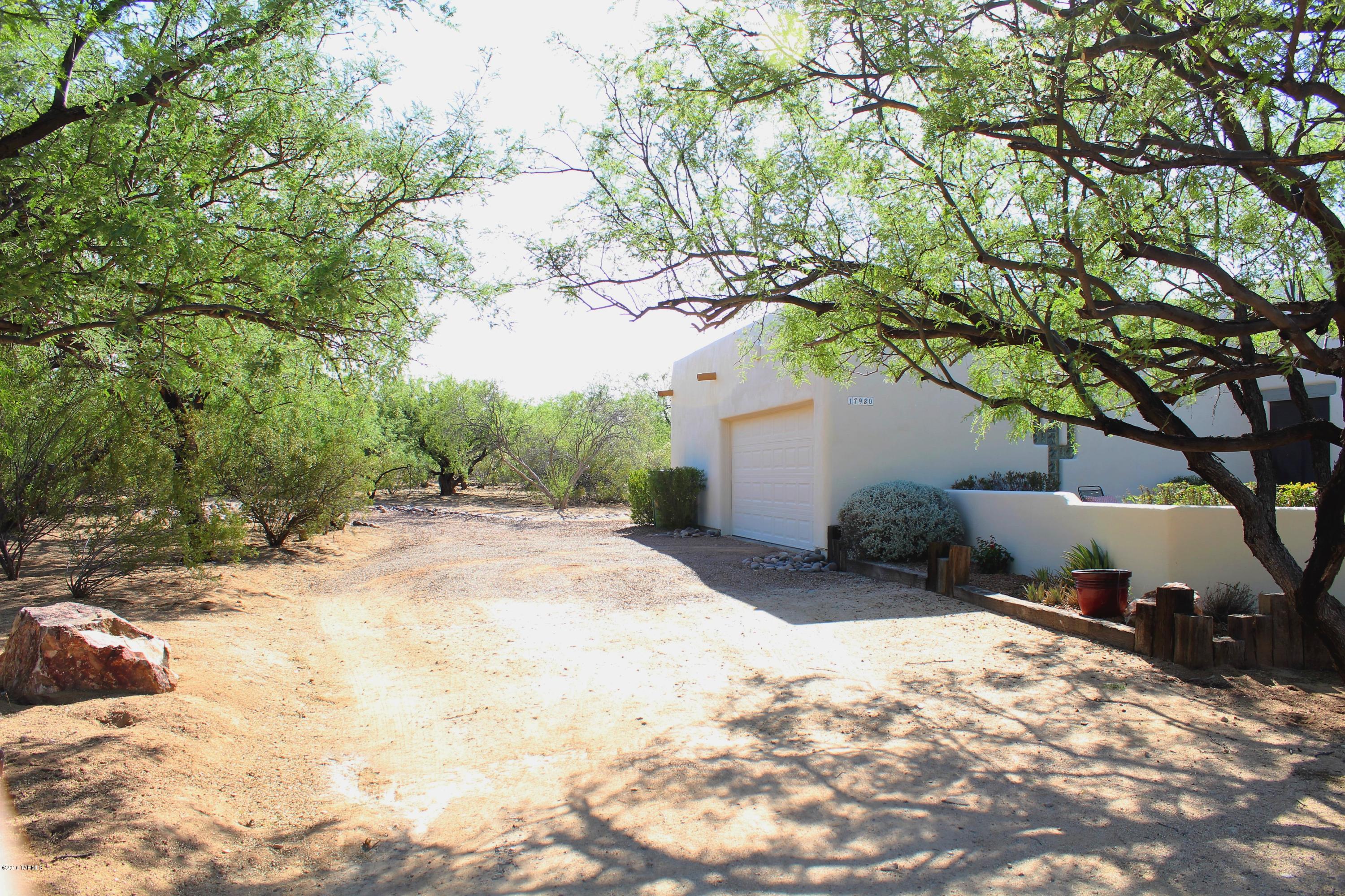 Valle Verde Del Norte (1-100) - Residential