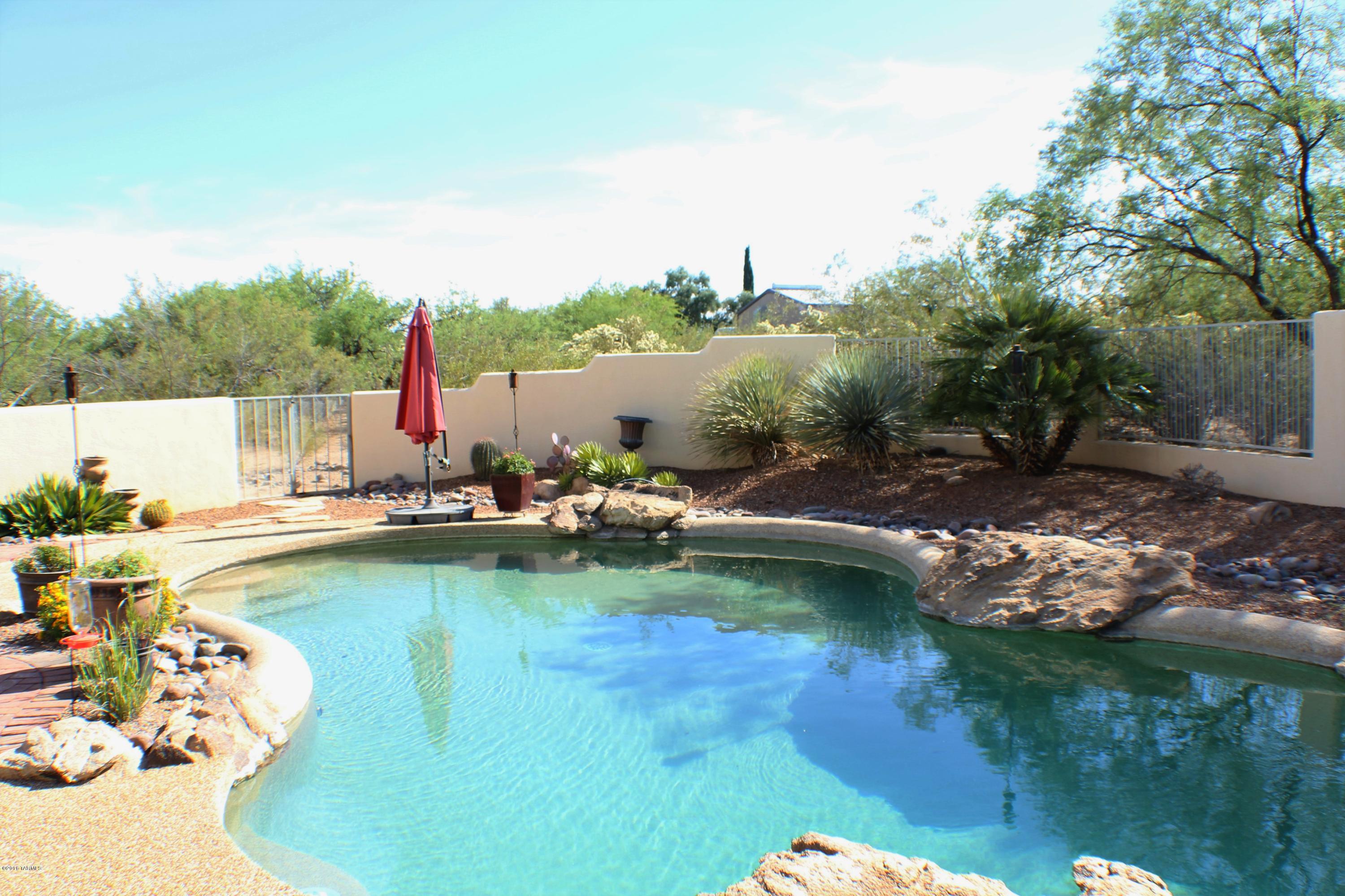 Valle Verde Del Norte (1-100) - Residential