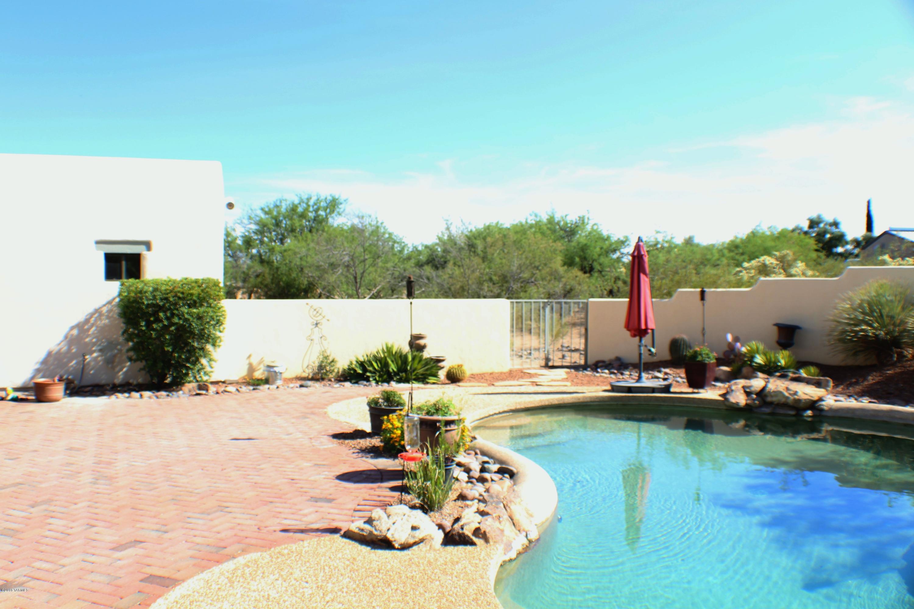 Valle Verde Del Norte (1-100) - Residential