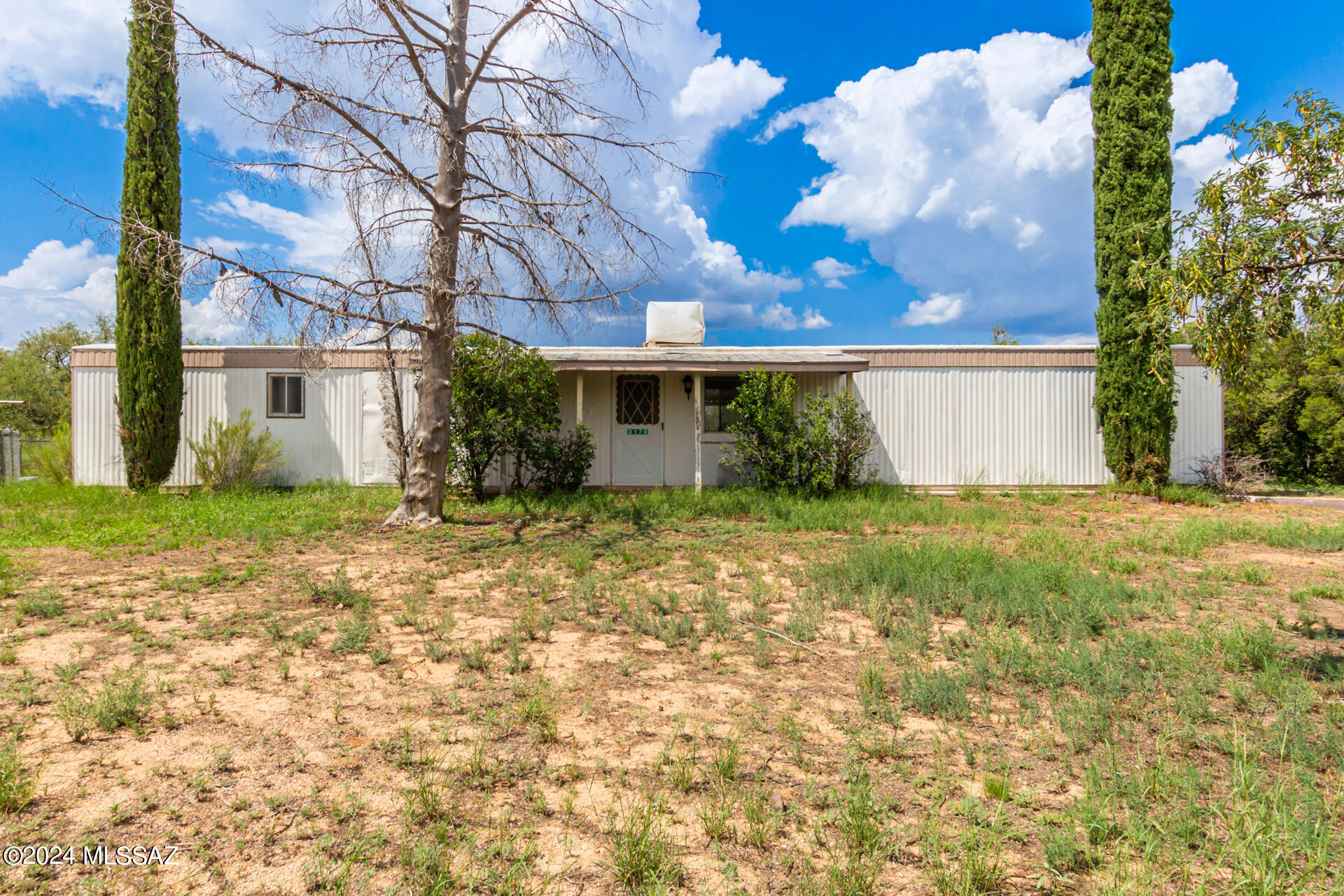 Mescal Lakes - Residential