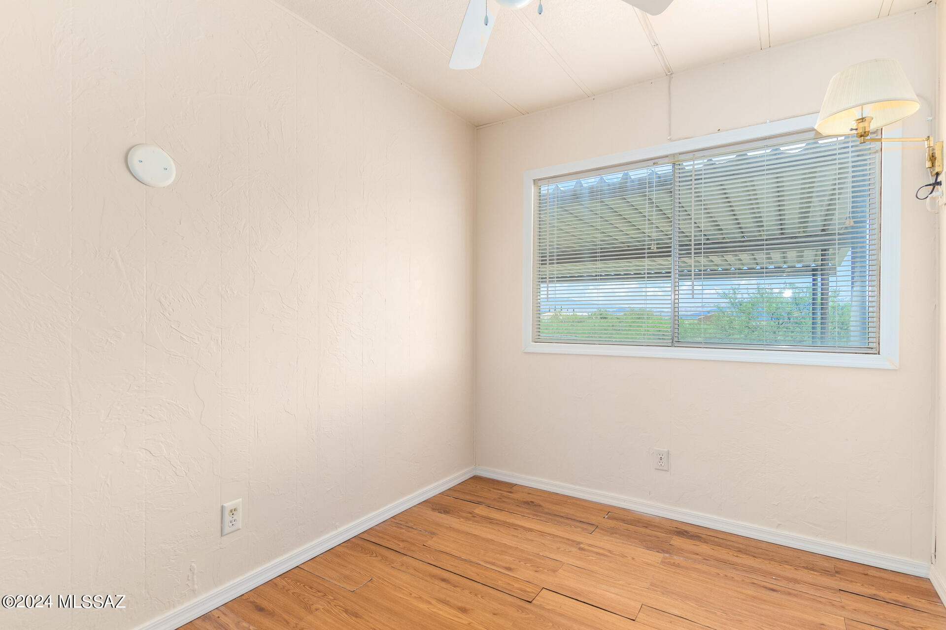 Mescal Lakes - Residential
