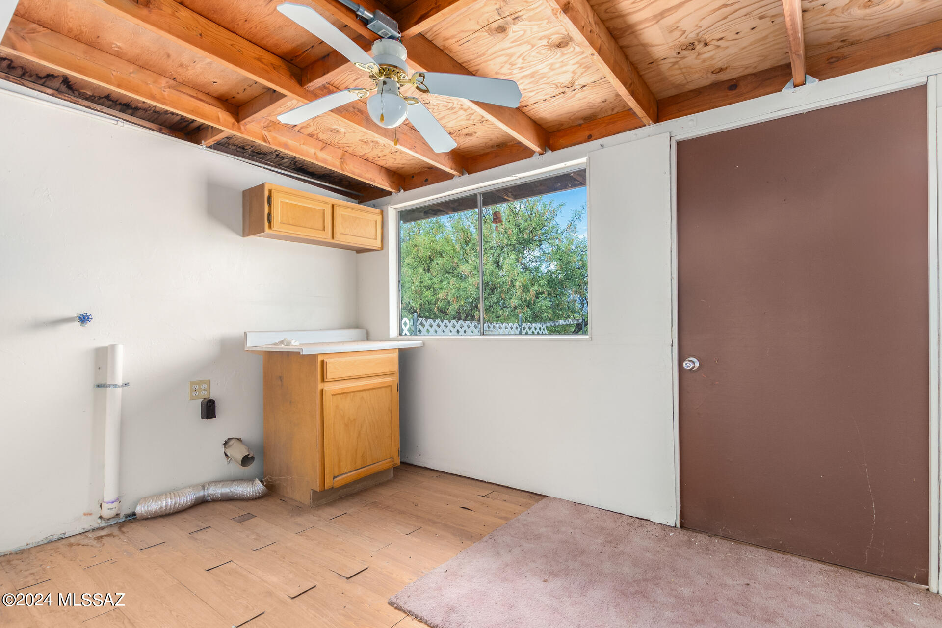 Mescal Lakes - Residential